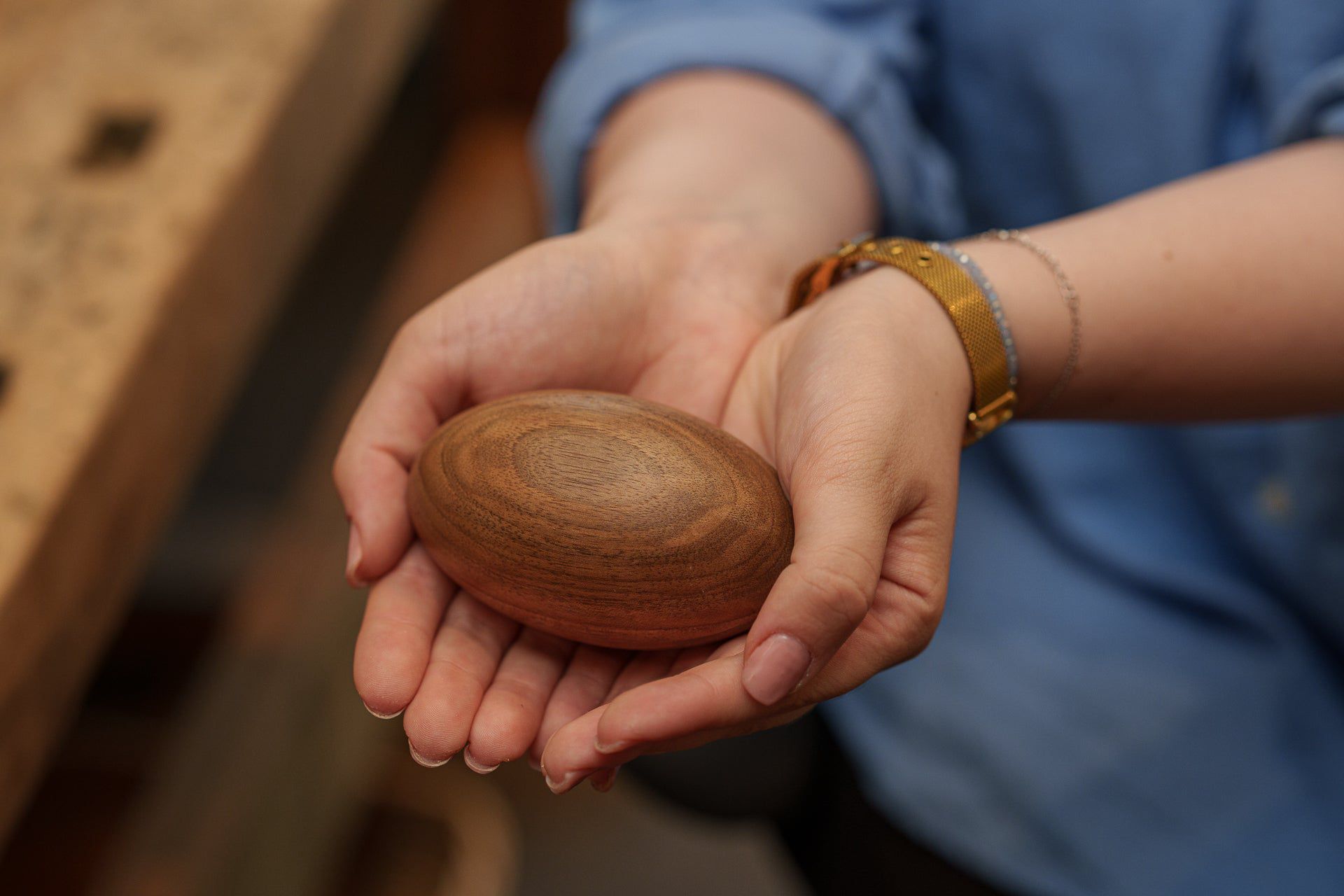 Wooden Keepsake Urn "Palm Stone" - Genuine Walnut