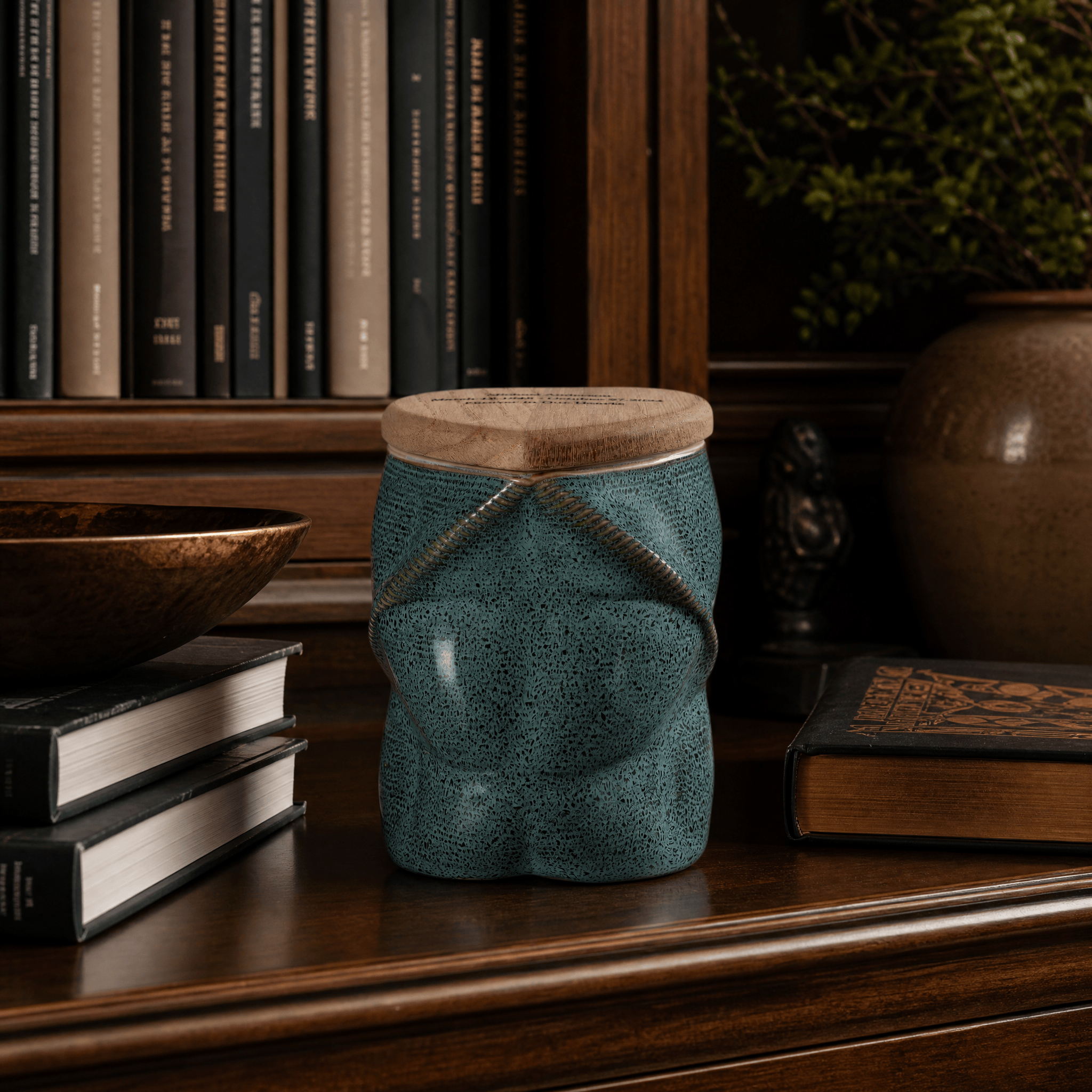 Pulvis Art Urns - Small Size Urn -Cremation Urn "Nexus" - 3D Printed Ceramic Urn | Oily Green | Keepsake