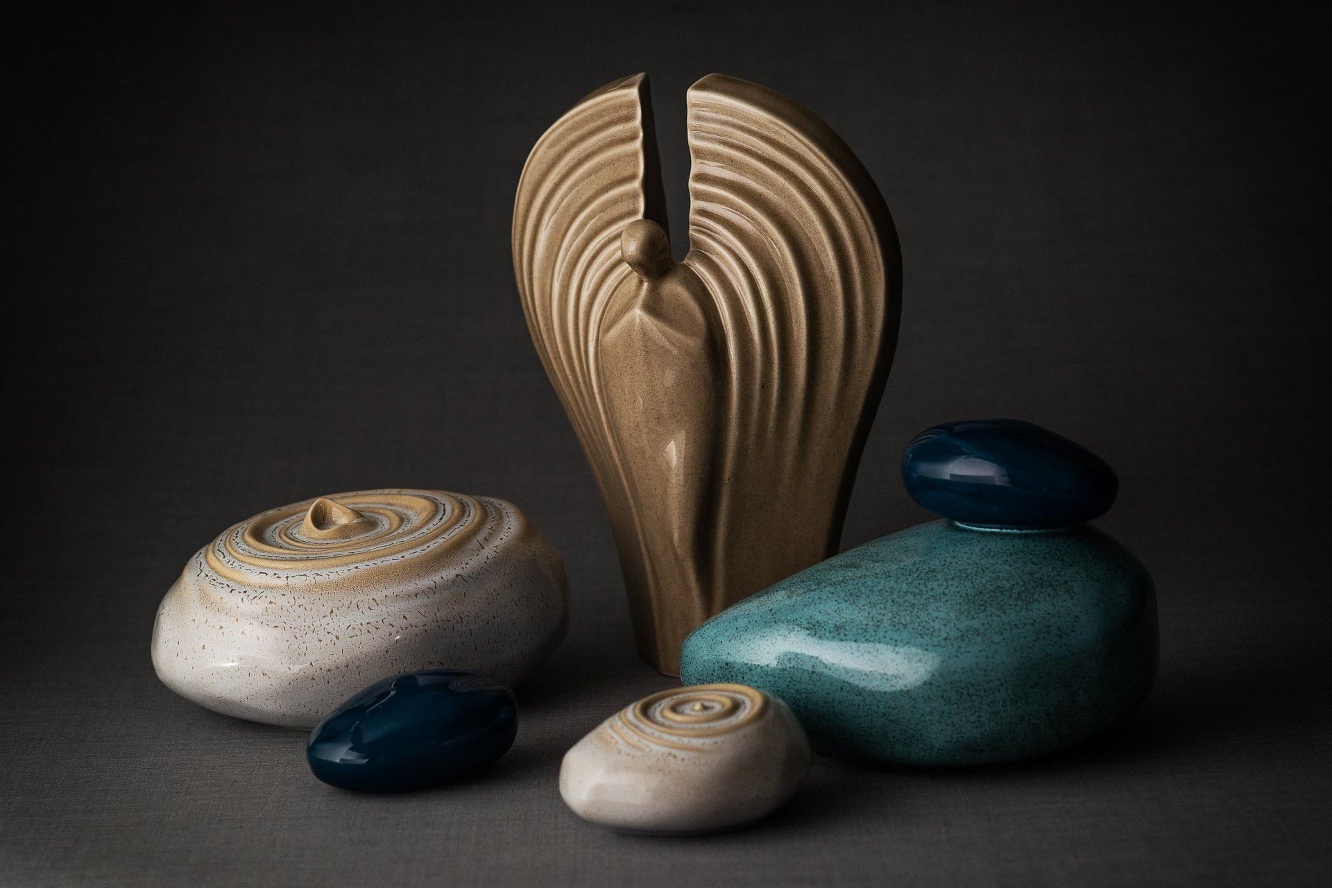 Handmade Cremation Urn for Ashes "Resonance" - Large | Oxide Green | Ceramic - Pulvis Art Urns