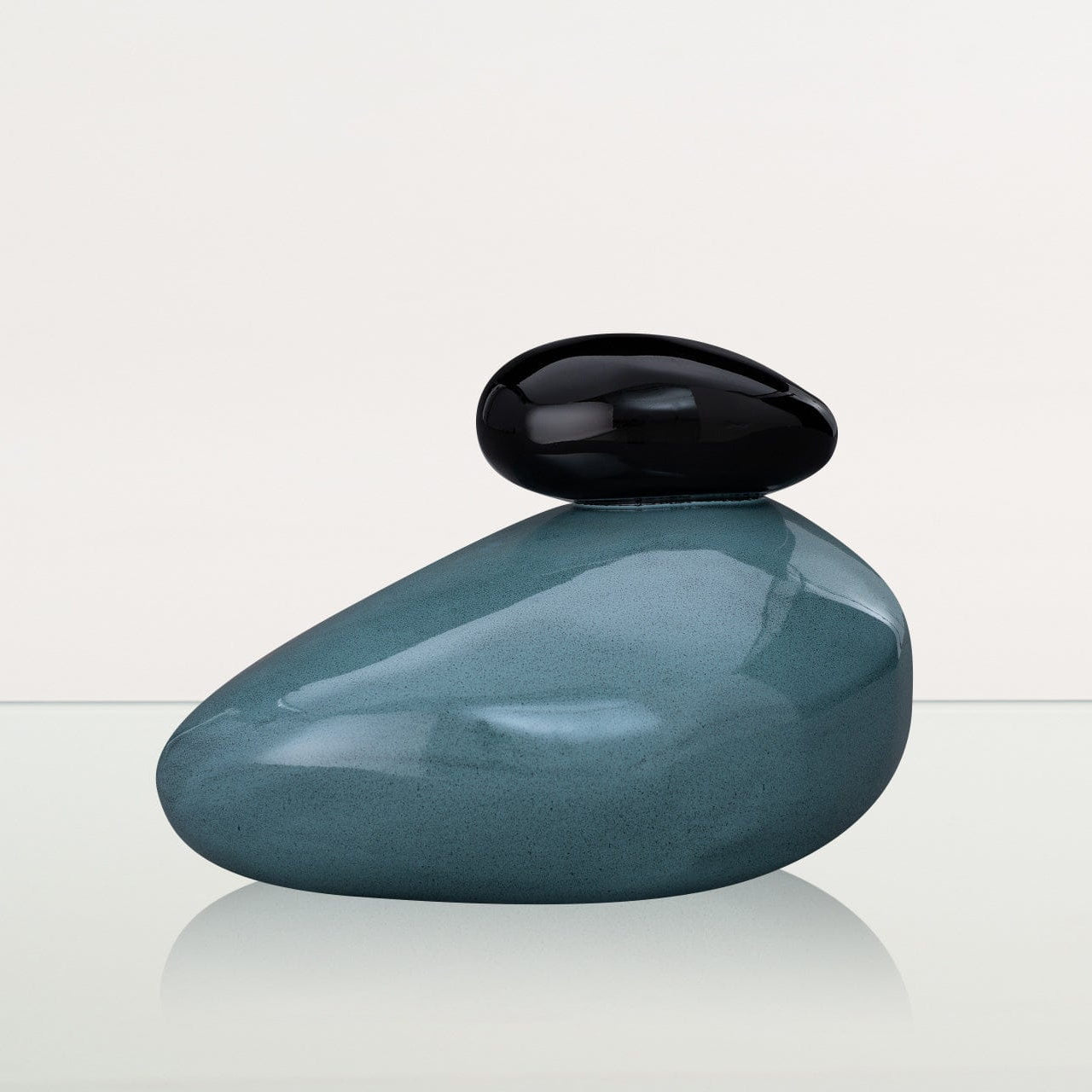 Handmade Cremation Urn for Ashes "Stone" - Large Urn | Oxide Green Melange | Ceramic - Pulvis Art Urns