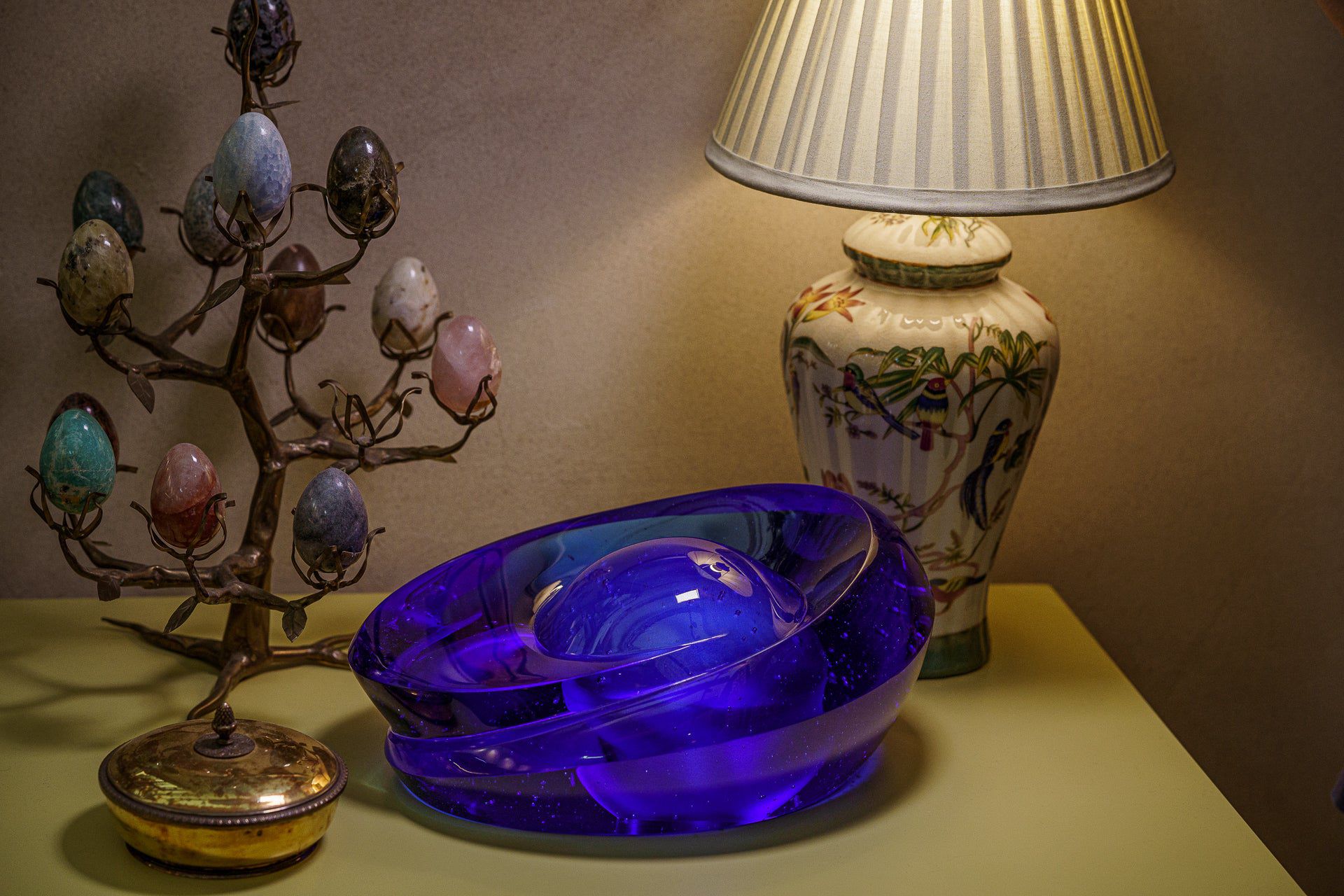 "Heart of the Ocean" Exclusive Molded Glass Urn for Ashes - Pulvis Art Urns