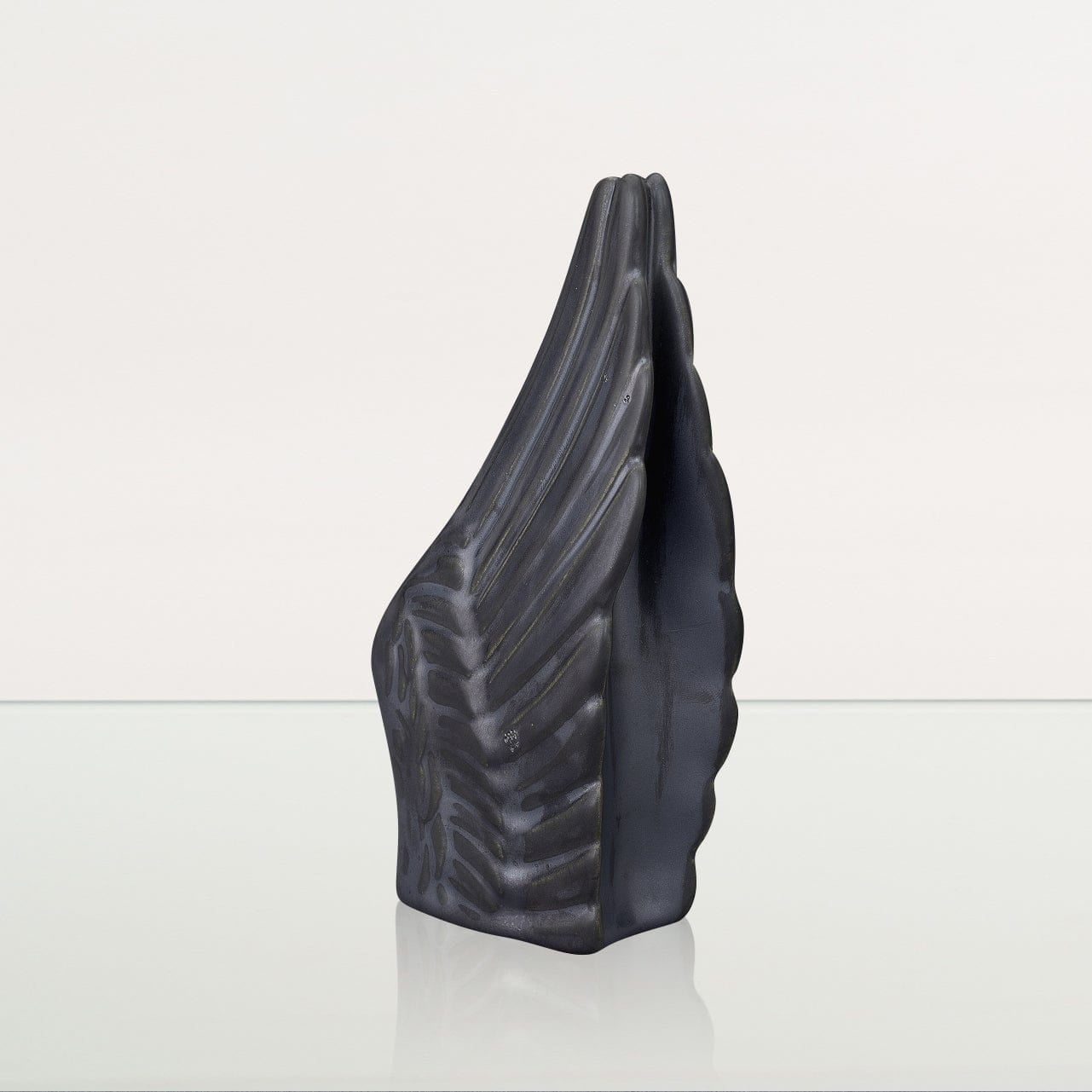 Handmade Cremation Keepsake Urn "Wings" - Small Urn | Dark Matte | Ceramic - Pulvis Art Urns