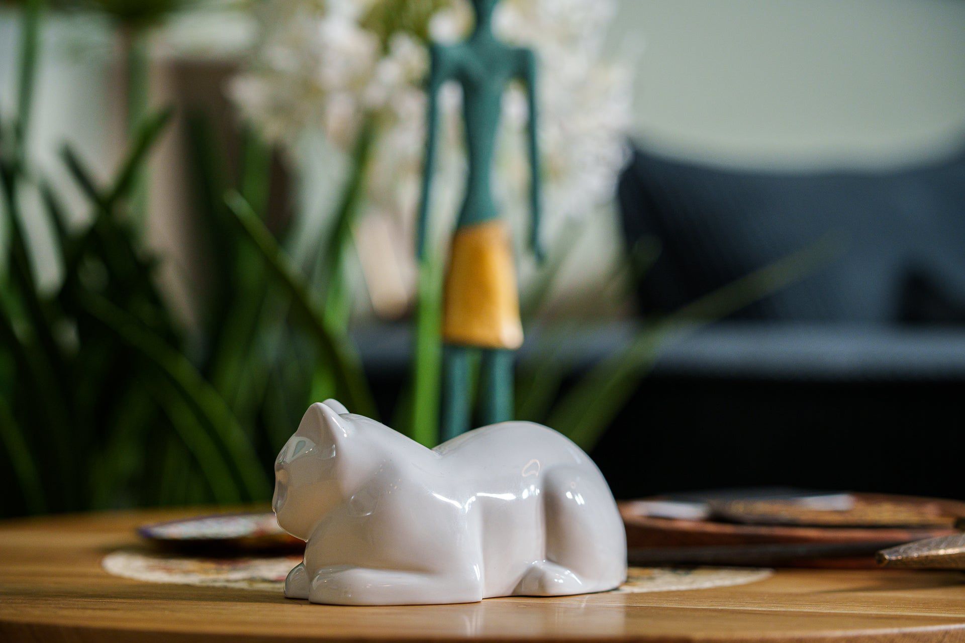Mini Laying Cat Cremation Urn - White | Ceramic Pet Urn - Pulvis Art Urns