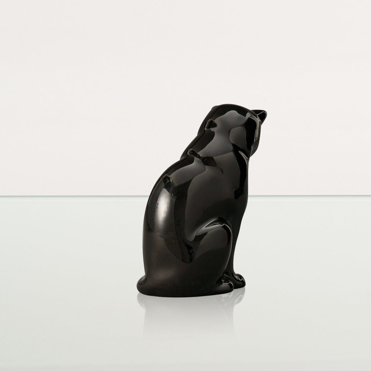 Mini Pet Urn for Ashes Neko - Lamp Black | Handmade | Ceramic Cat Urn - Pulvis Art Urns