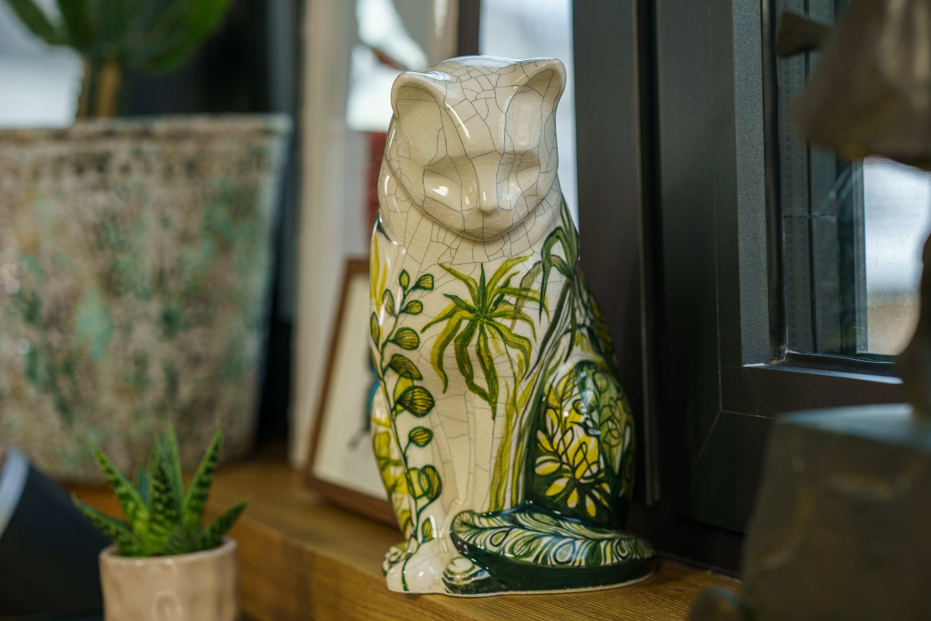Neko Hand Decorated Pet Urn "Nature" - Ceramic | Handmade Pet Urn - Pulvis Art Urns