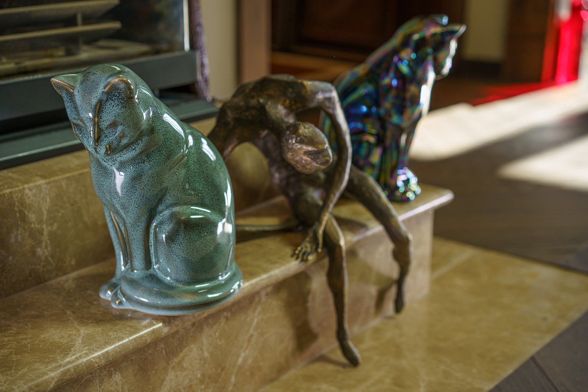 Neko Pet Urn for Ashes - Oily Green Melange | Ceramic | Handmade Cat Urn - Pulvis Art Urns