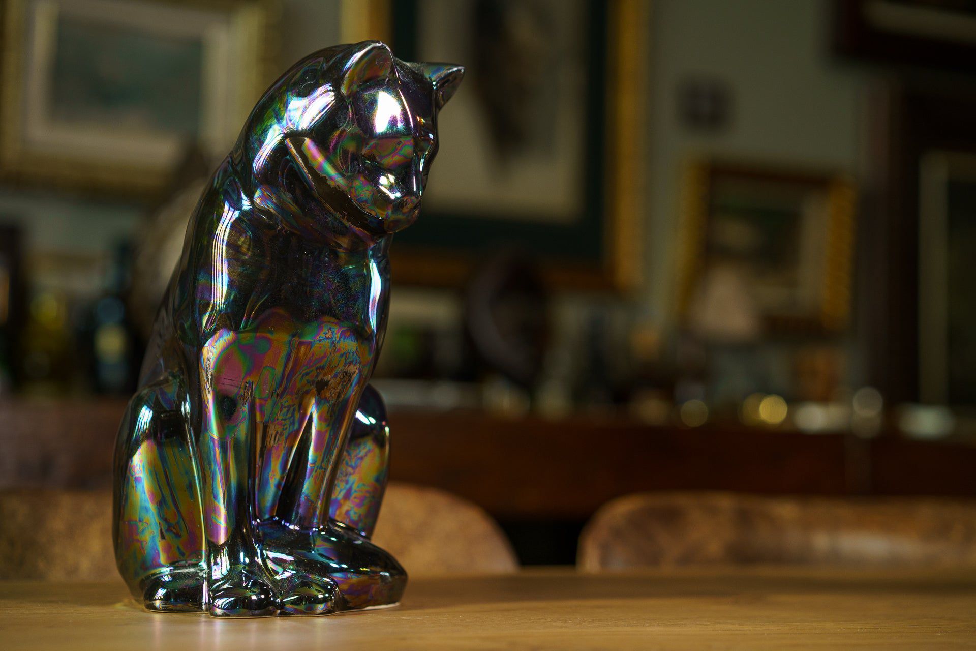 Neko Pet Urn for Ashes - Rainbow Black | Ceramic | Handmade Cat Urn - Pulvis Art Urns