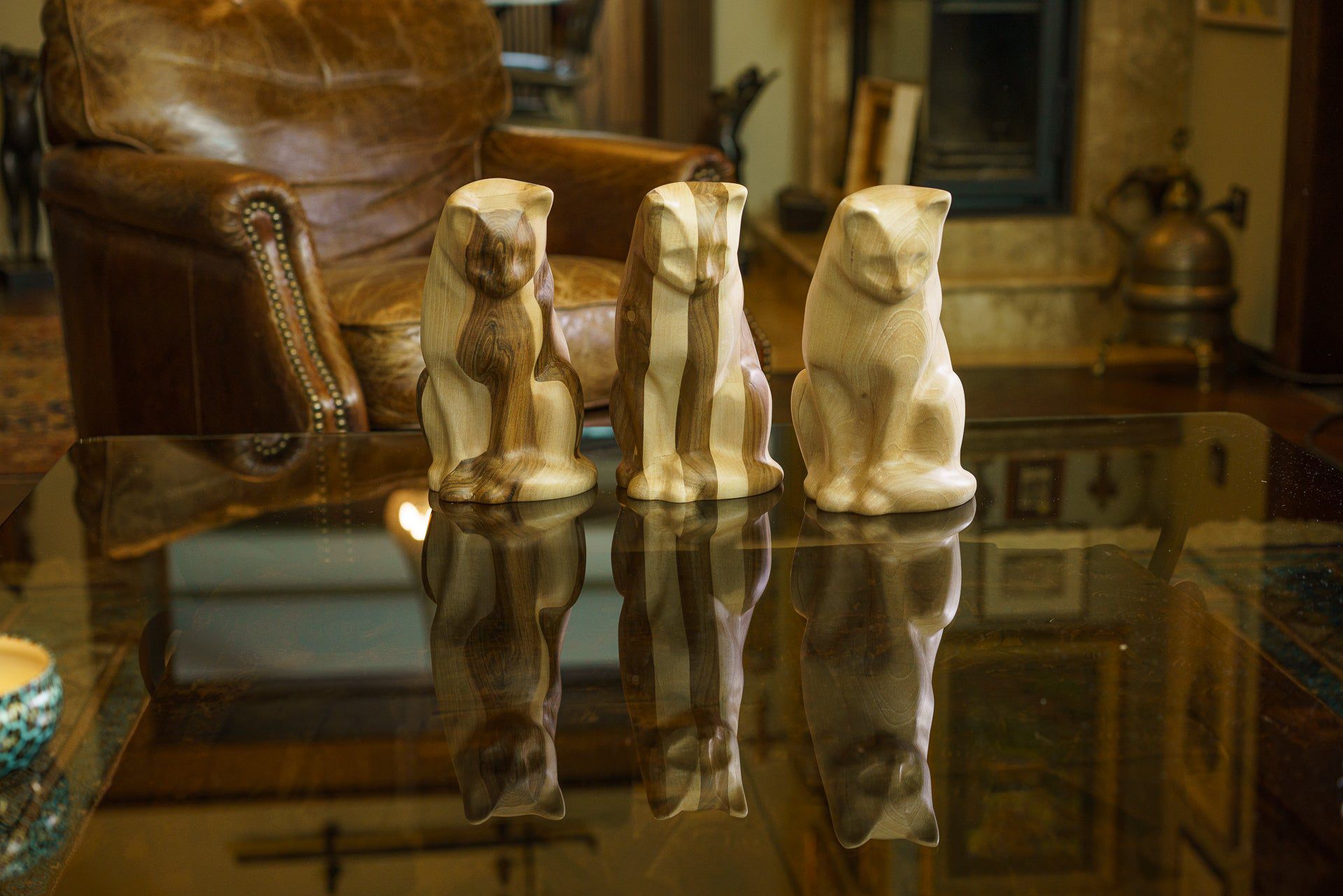 Wooden Pet Urn "Neko" - Pet Crematon Urn | Handmade - Pulvis Art Urns