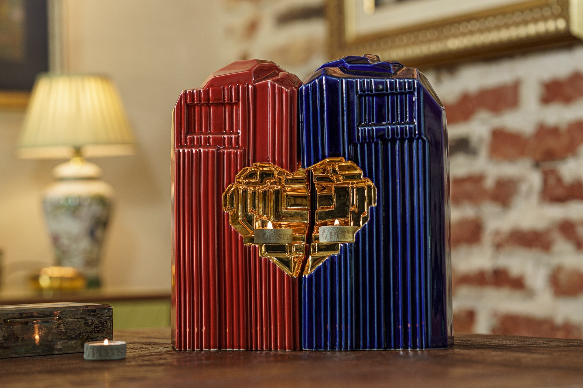 Choosing the Right Companion Urn for Ashes - Pulvis Art Urns