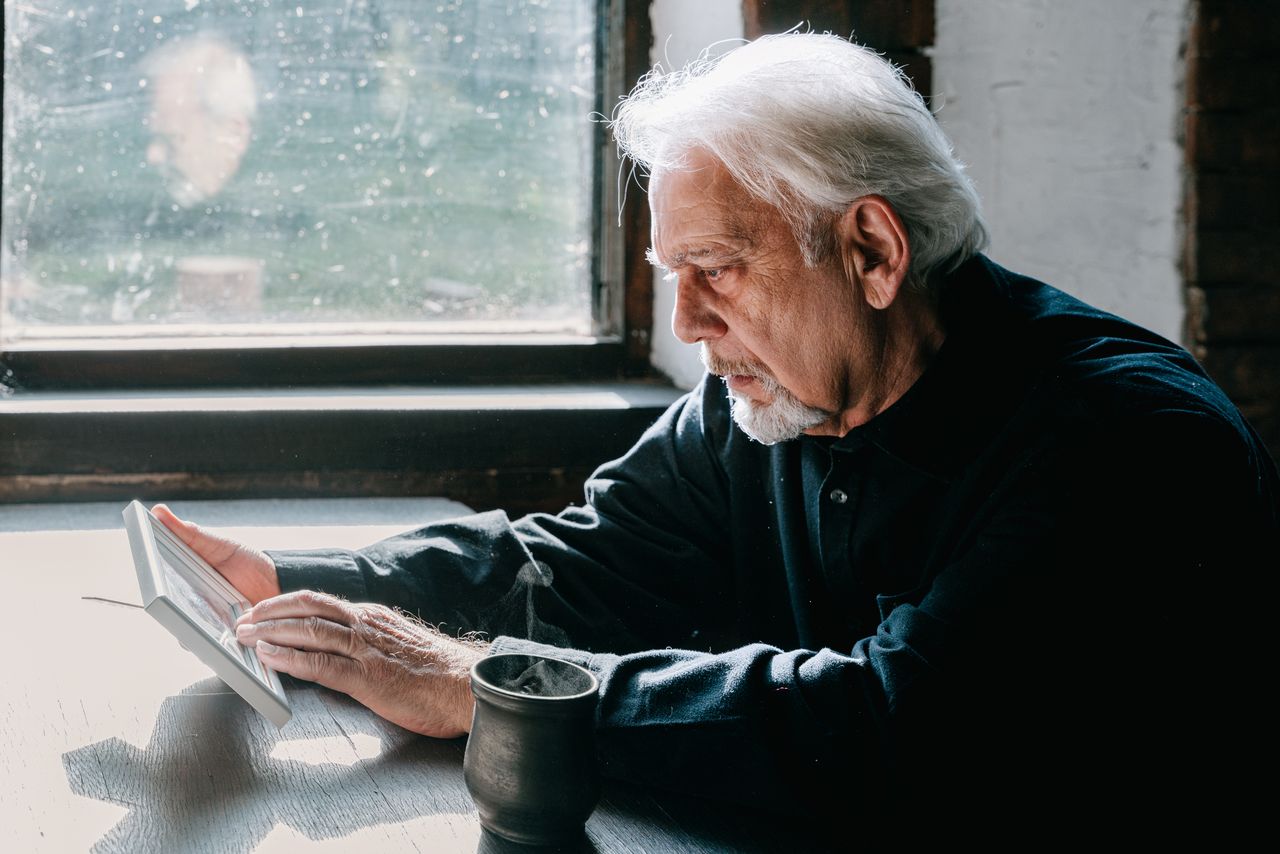 Discover why people continue talking to loved ones who have passed away and explore the psychology of continuing bonds, memory, grief, and the ways emotional connections continue after loss.