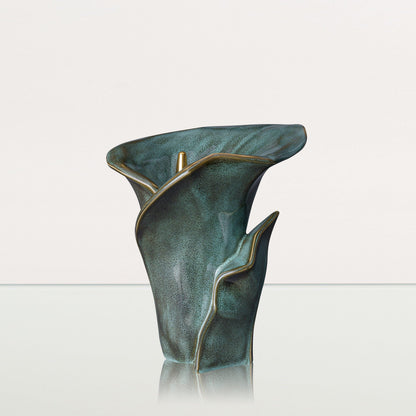 Calla Flower Memorial Urn for Ashes - Medium Urn | Oily Green Melange - Pulvis Art Urns