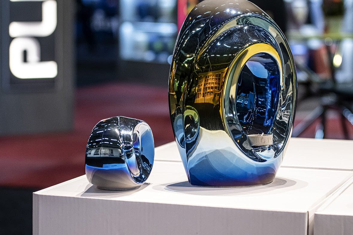 Exclusive Cremation Urn for Ashes "The Passage" - Large | Shiny Yellow Urn - Pulvis Art Urns