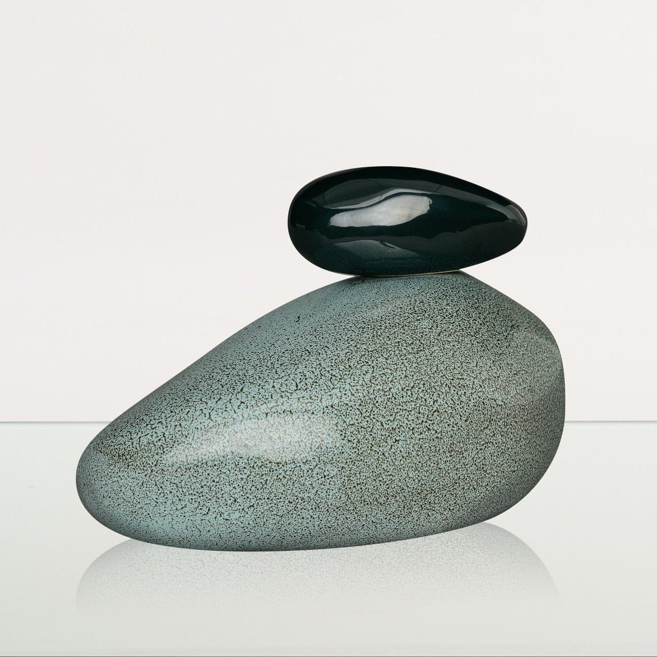 Handmade Cremation Urn for Ashes "Stone" - Large Urn | Oily Green Melange | Ceramic - Pulvis Art Urns