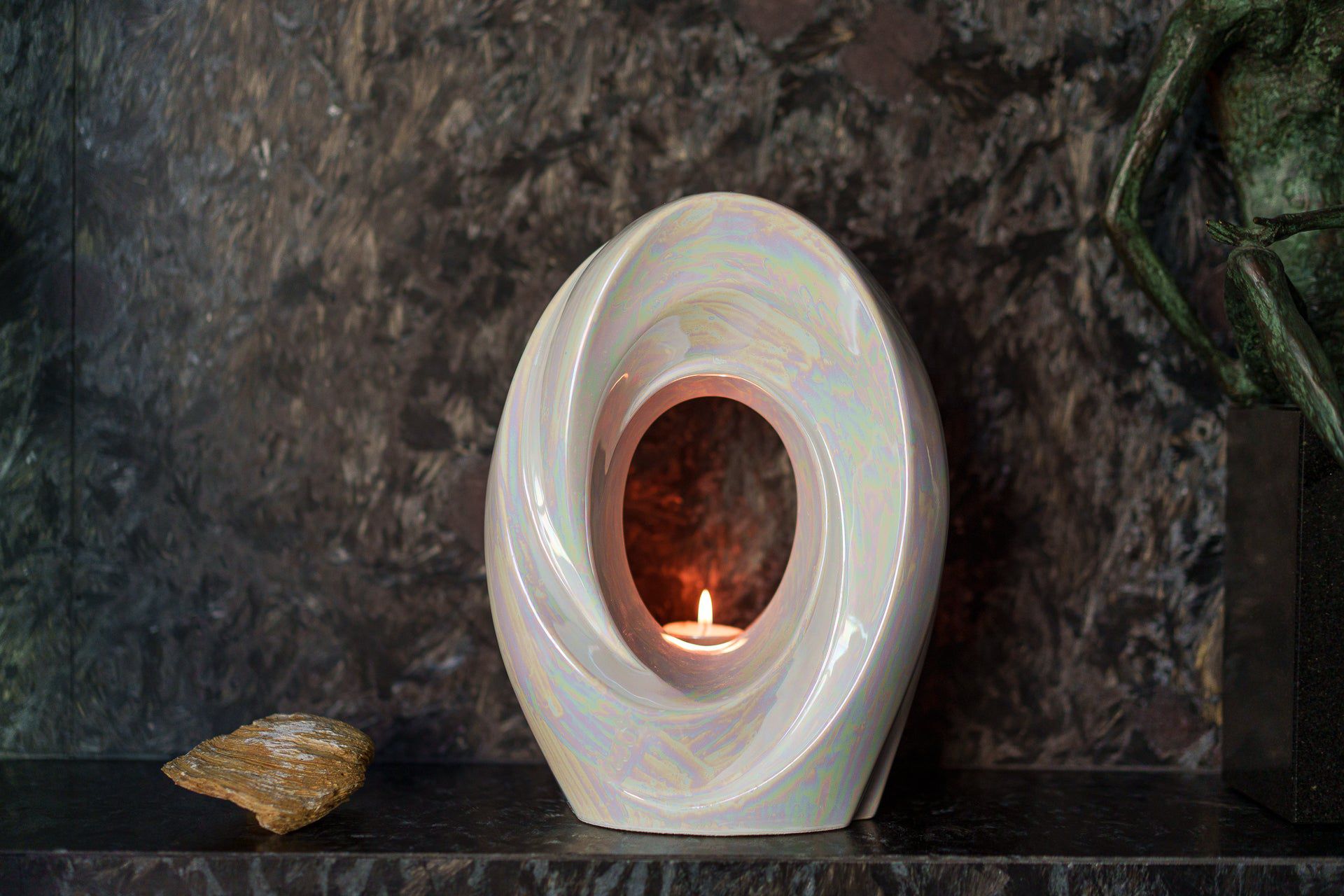 Handmade Cremation Urn for Ashes "The Passage" - Large Urn | Pearly White - Pulvis Art Urns