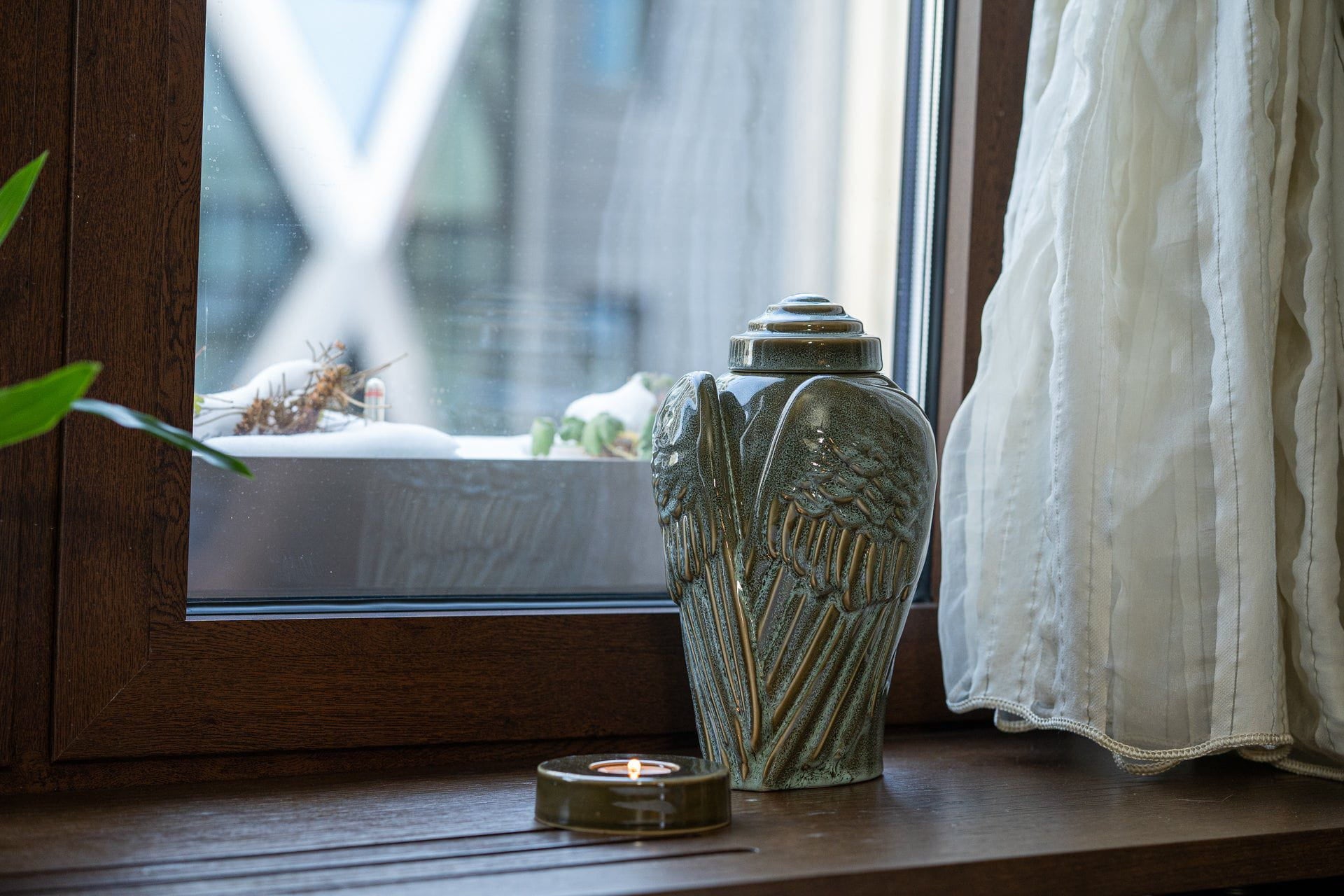 Handmade Cremation Urn for Ashes "Wings" - Large | Oily Green Melange | Ceramic Urn - Pulvis Art Urns
