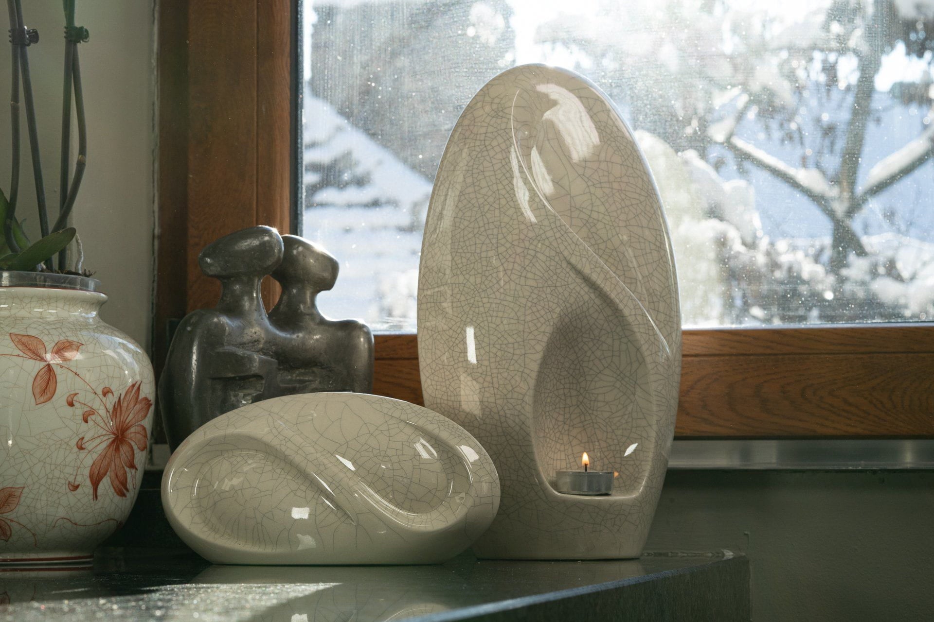 Set Of Ceramic Art Urns for Ashes "Eternity" - (Large urn + Keepsake) - Pulvis Art Urns