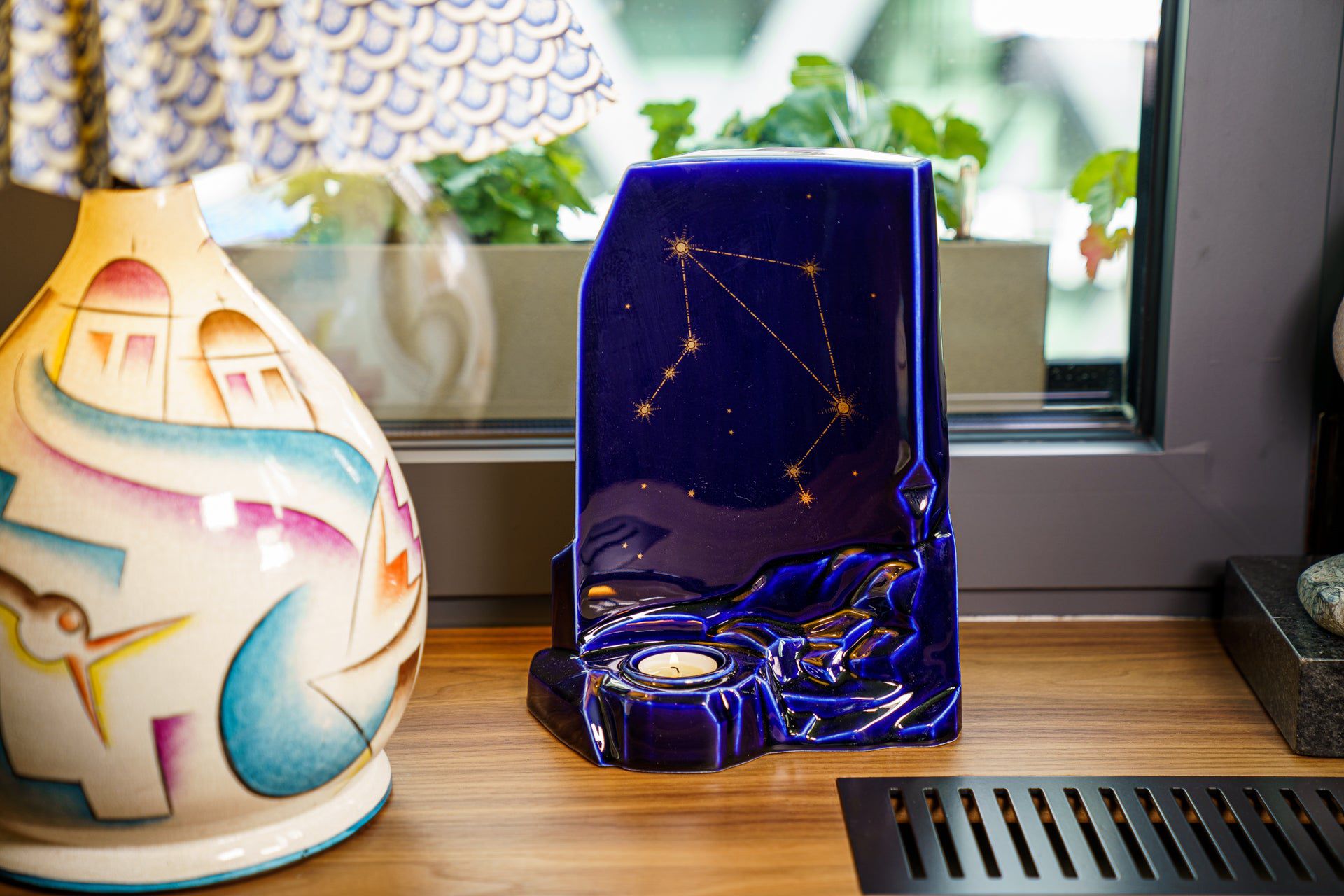 Zodiac Urn for Ashes "Libra" - Large | Star Sign Urn - Pulvis Art Urns