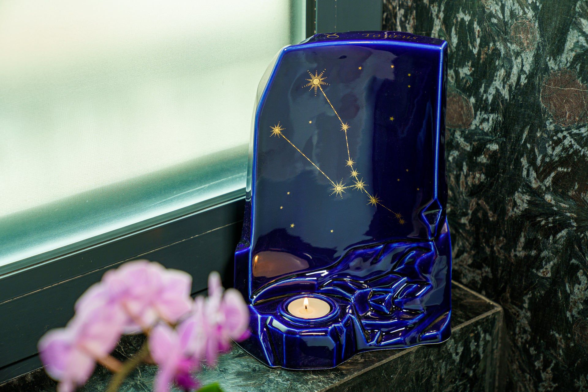Zodiac Urn for Ashes "Taurus" - Large | Star Sign Urn - Pulvis Art Urns