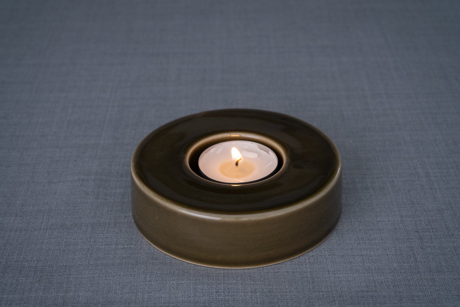 Caleo Handmade Candleholder for Cremation Urns - Oily Green | Ceramic - Pulvis Art Urns