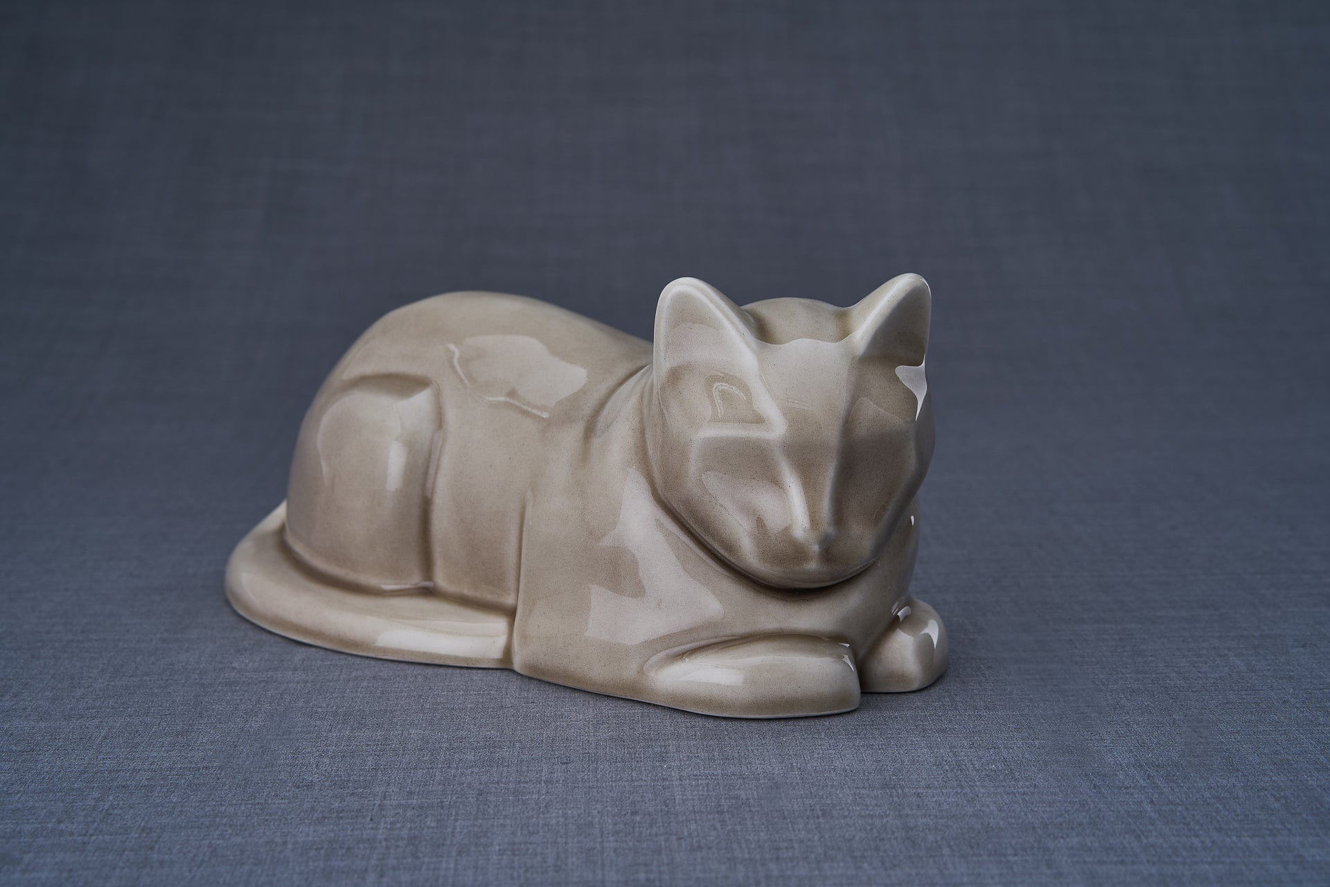 Cat Memorial Bundle - 4 Pieces - Portrait | Urn | Nameplate Holder | Scented Candle - Pulvis Art Urns