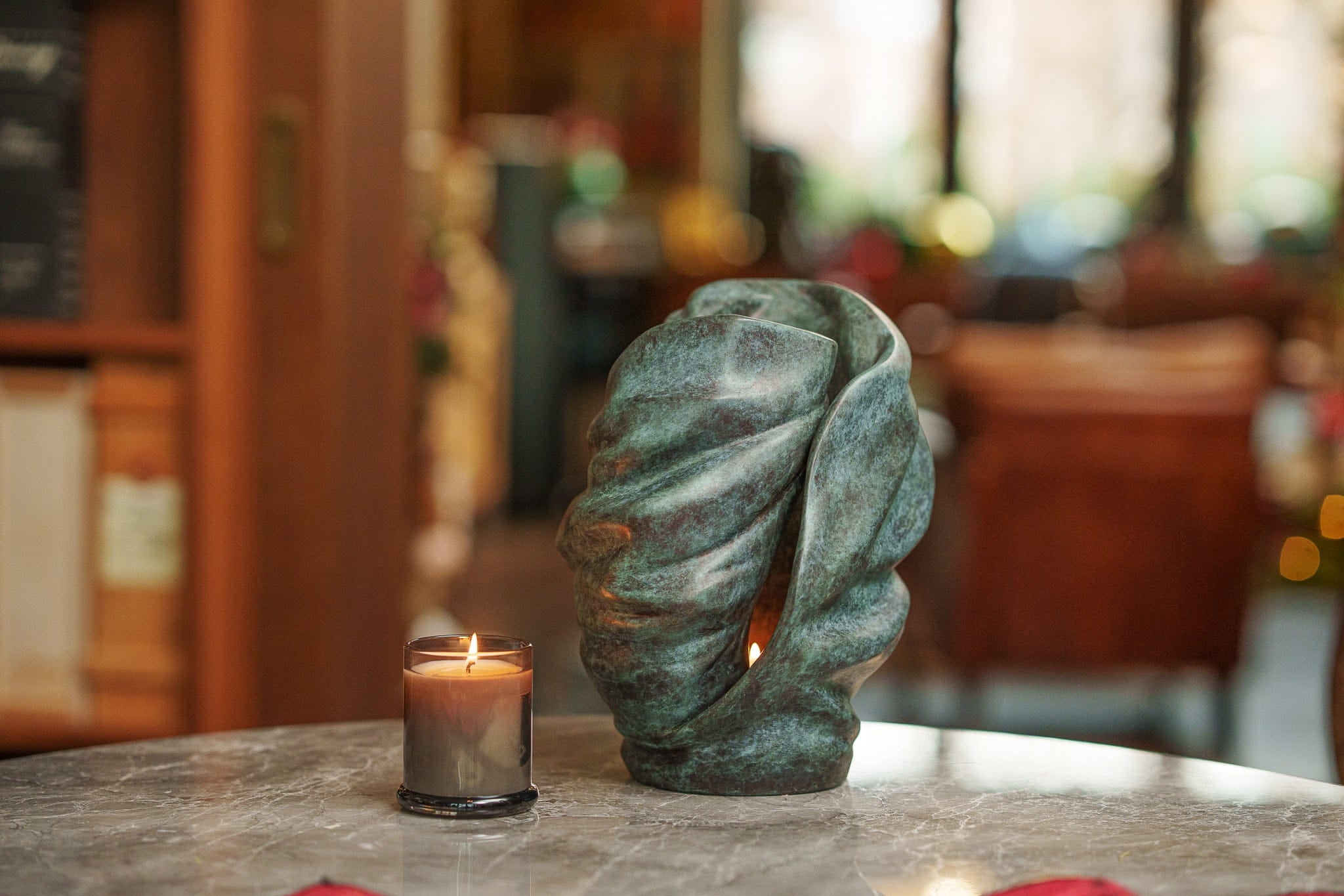 Pulvis Art Urns Exclusive Urn Cast Bronze Cremation Urn "Light" - Green Patina | Exclusive Bronze Urn