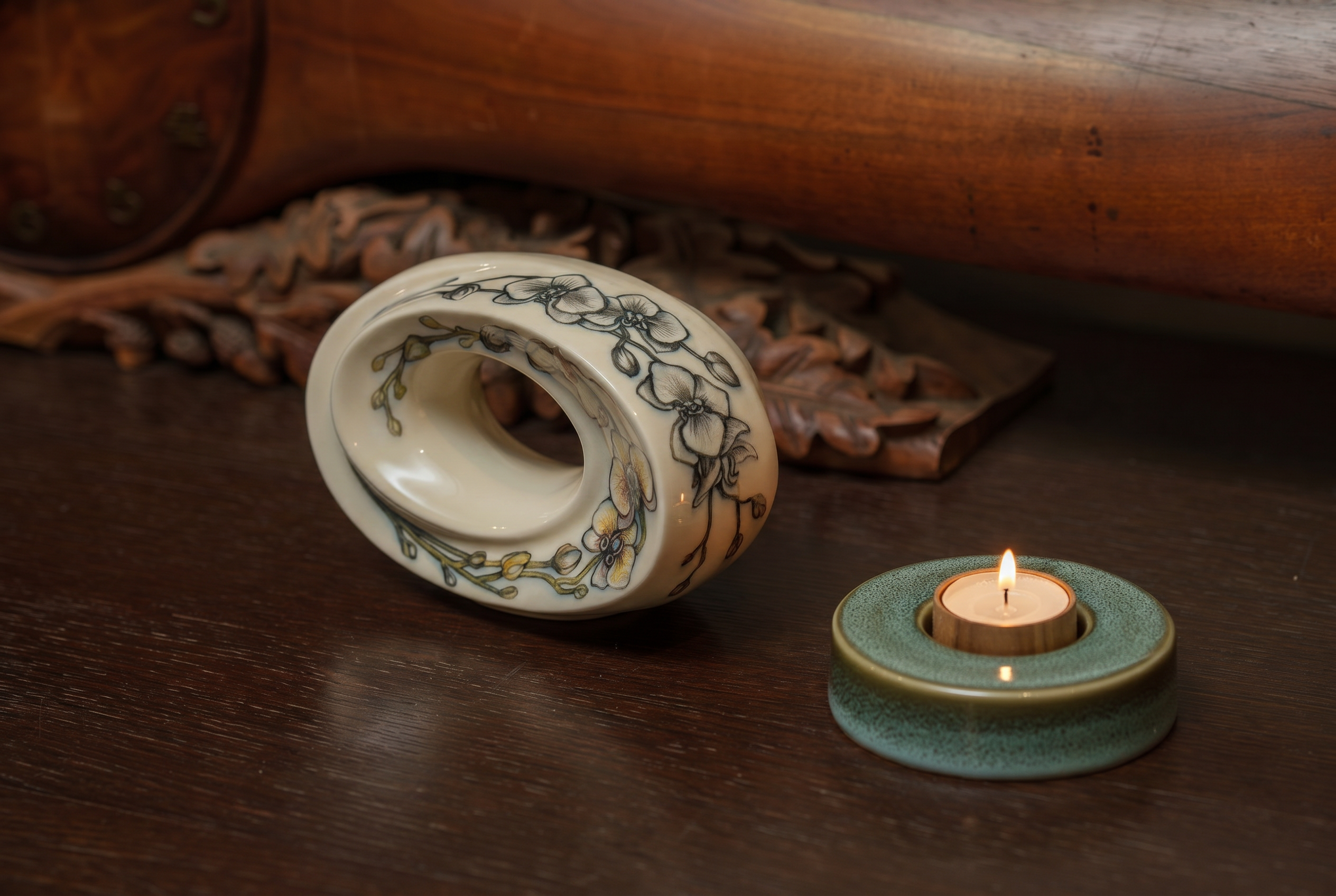 Handmade Decorated Keepsake "The Passage - Orchids" | Ceramic - Pulvis Art Urns