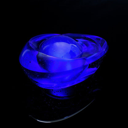 "Heart of the Ocean" Exclusive Molded Glass Urn for Ashes - Pulvis Art Urns