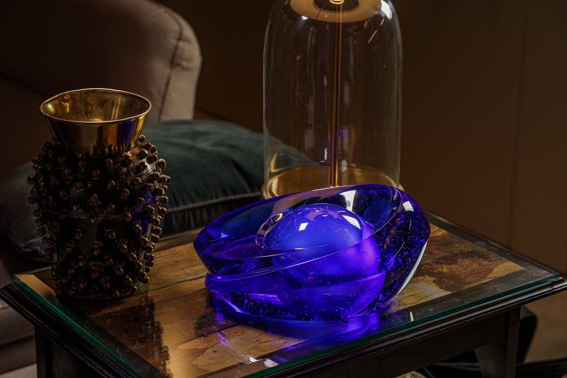 "Heart of the Ocean" Exclusive Molded Glass Urn for Ashes - Pulvis Art Urns