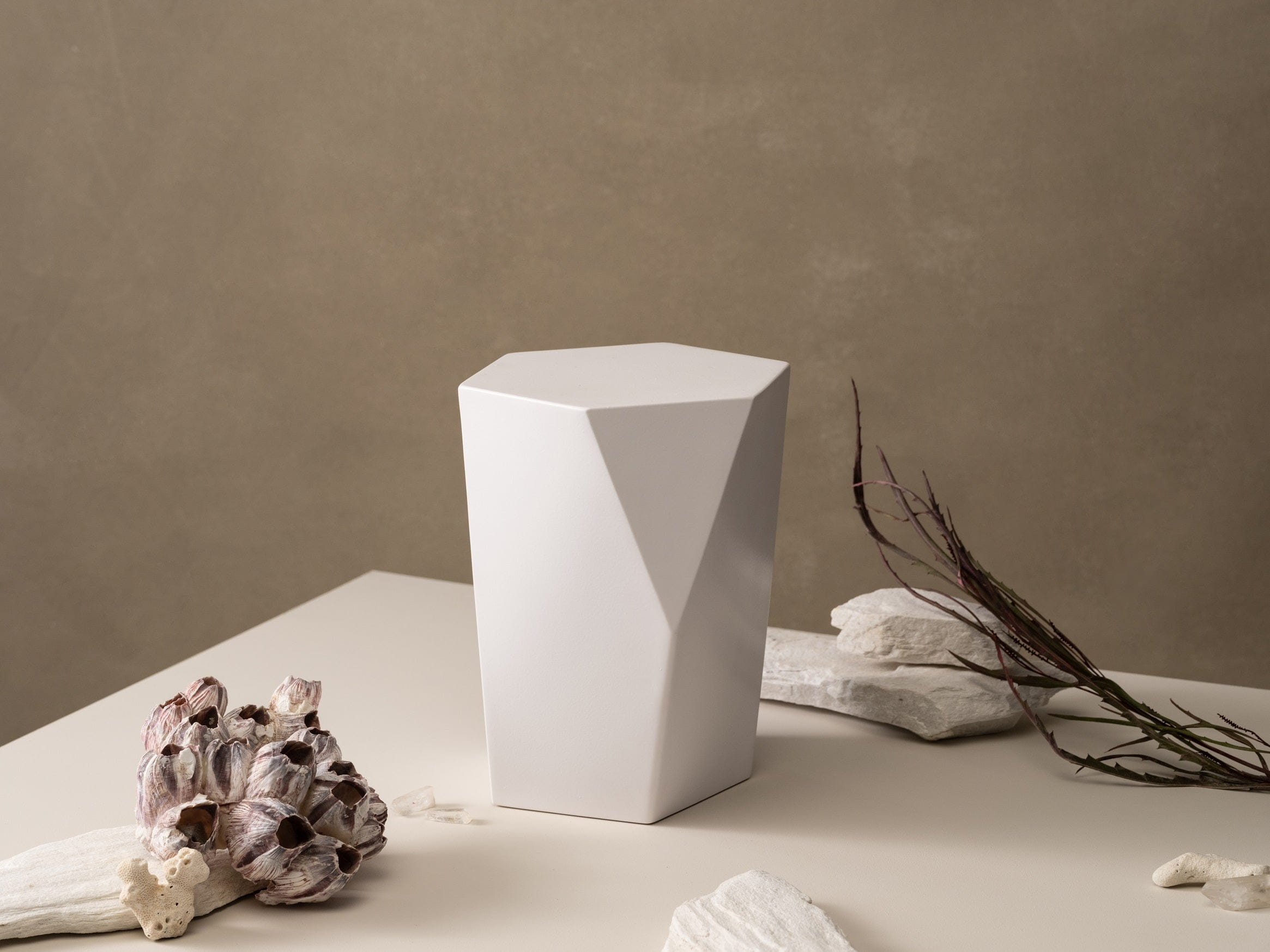 Handmade Urn "Crystal" - Stainless Steel | Cream Matte - Pulvis Art Urns