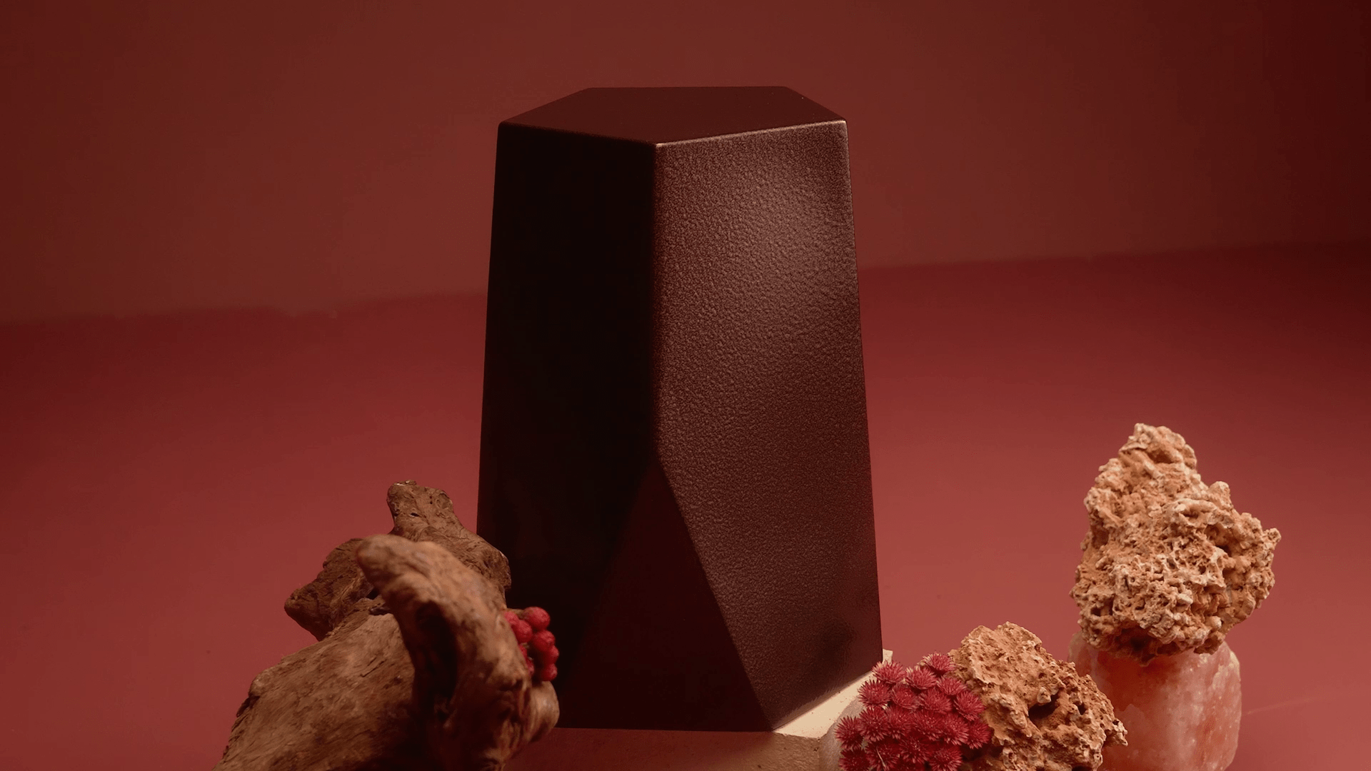 Handmade Urn "Crystal" - Stainless Steel | Rusty Brown - Pulvis Art Urns