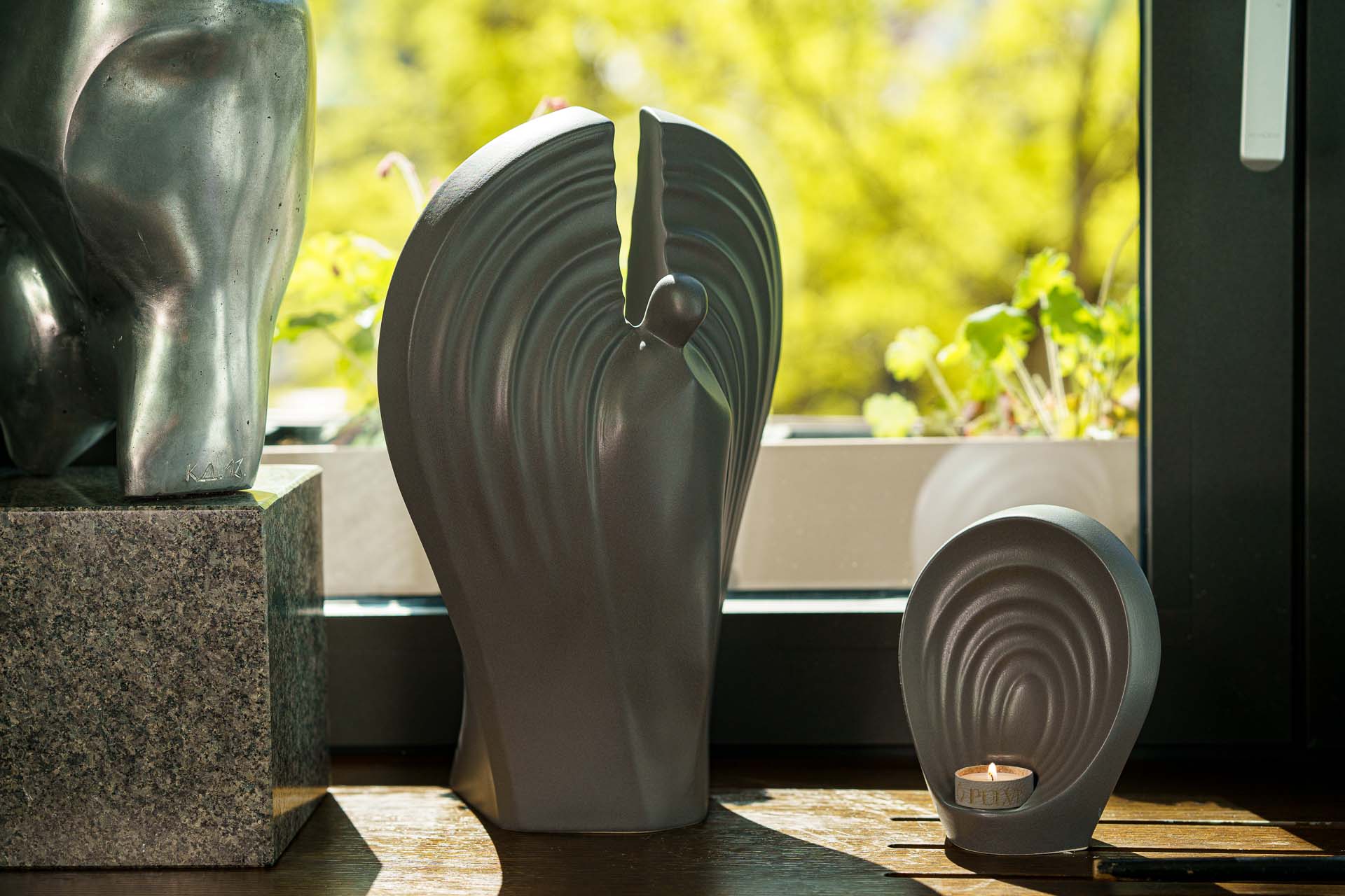 Handmade Cremation Keepsake Urn "Guardian" - Small Urn | Gray Matte | Ceramic - Pulvis Art Urns