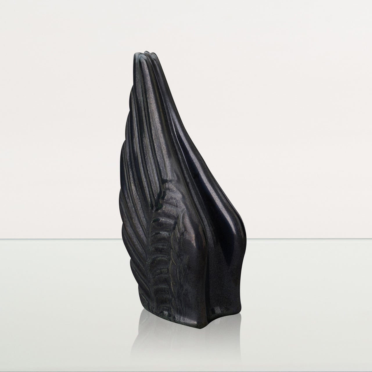 Handmade Cremation Keepsake Urn "Wings" - Small Urn | Black Melange | Ceramic - Pulvis Art Urns