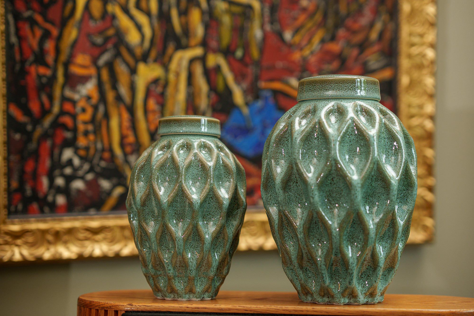 Cremation Urn "Echo" - 3D Printed Ceramic Urn | Oily Green Melange | Keepsake - Pulvis Art Urns