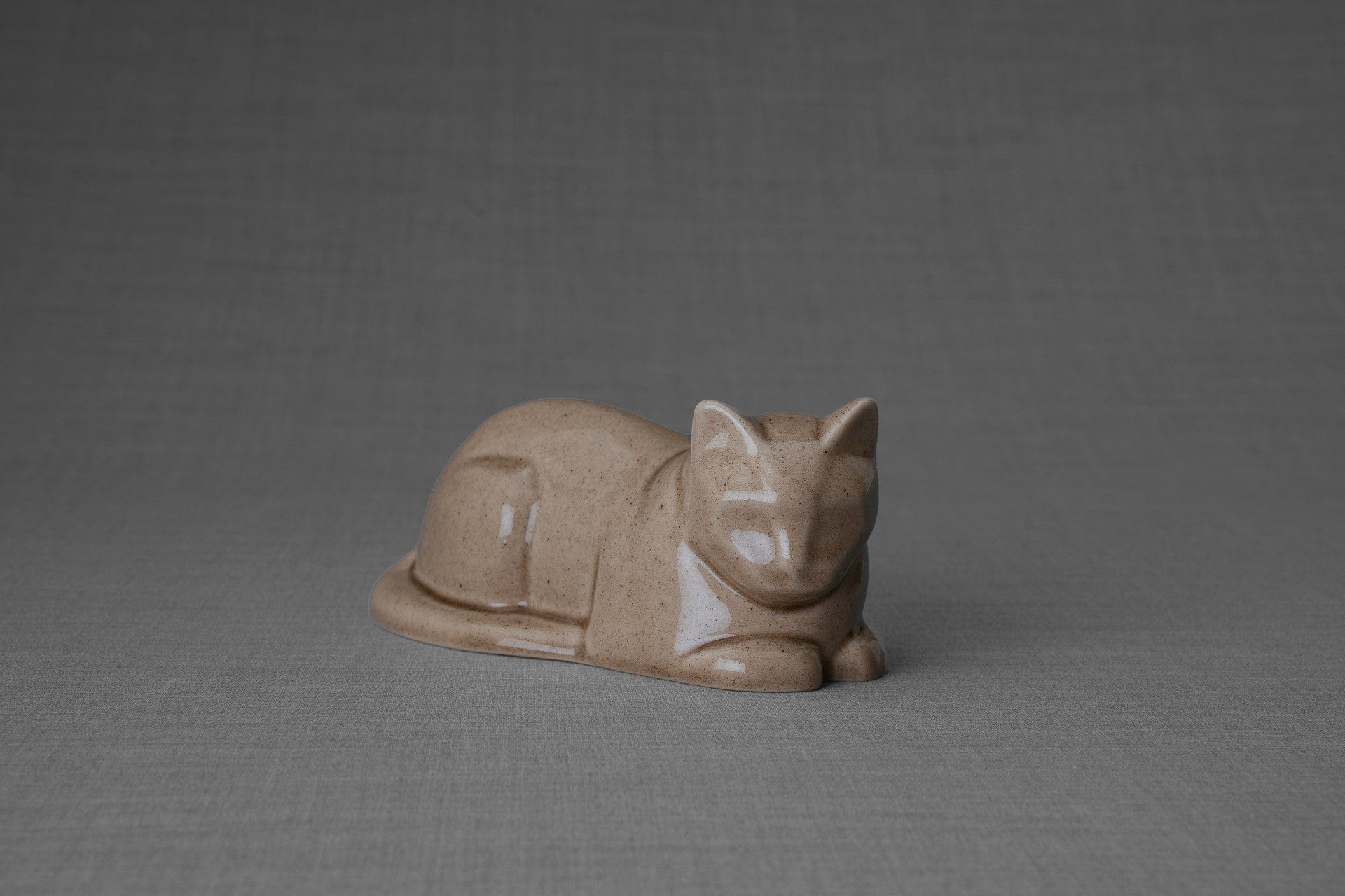 Mini Cat Memorial Bundle - 4 Pieces - Portrait | Urn | Nameplate Holder | Scented Candle - Pulvis Art Urns