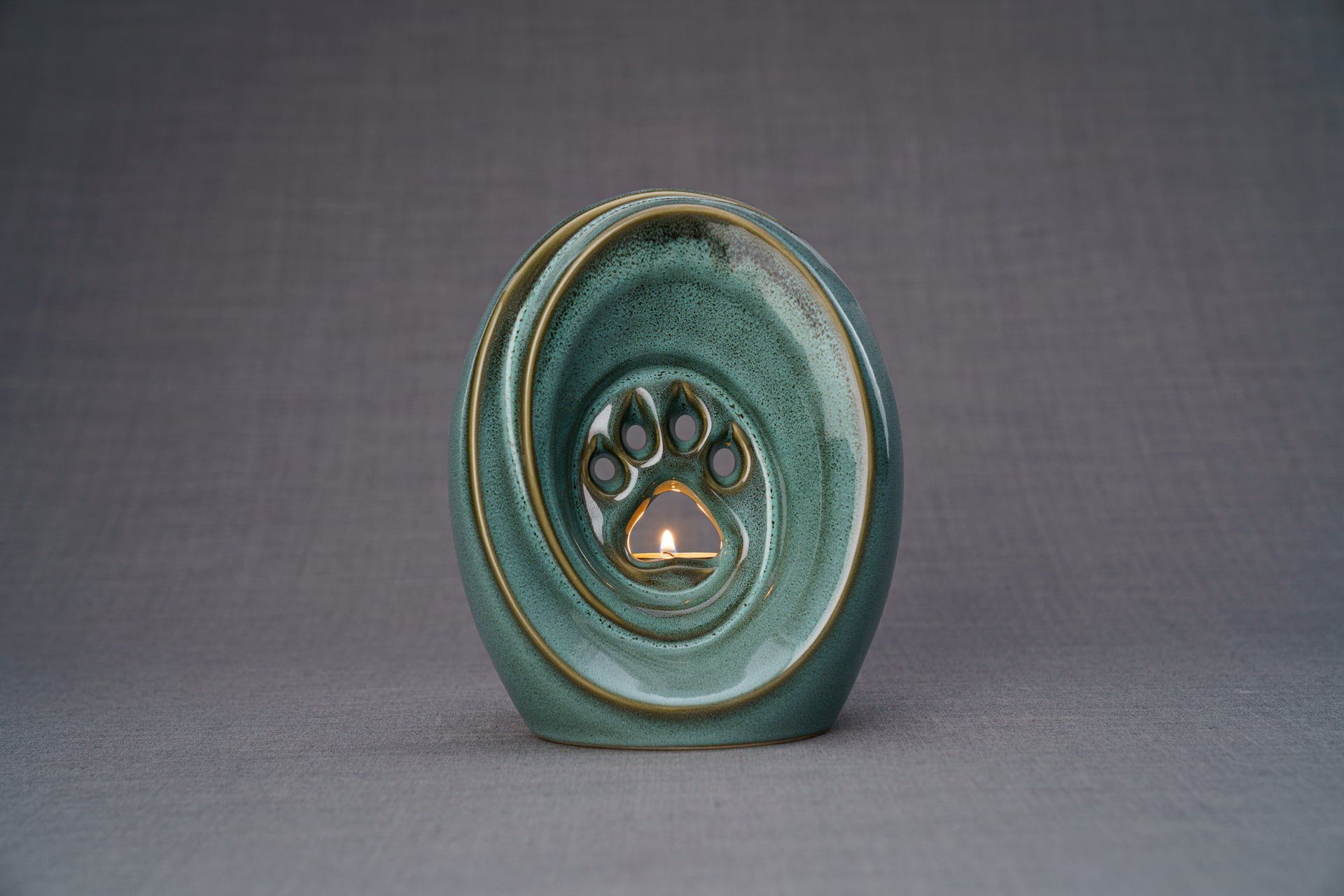 Paw Memorial Bundle - 4 Pieces - Portrait | Urn | Nameplate Holder | Scented Candle - Pulvis Art Urns