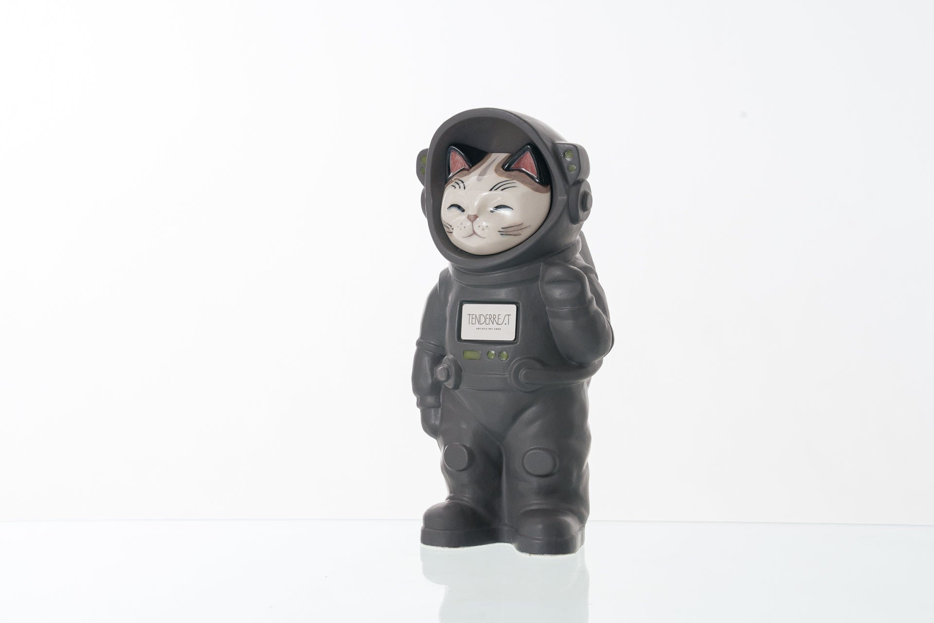 Pulvis Art Urns Pet Cremation Urn Sora / Gray Matte / No Hand Decorated Pet Urn - Cat | Ceramic Handmade Figure