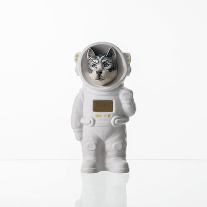 Pulvis Art Urns Pet Cremation Urn Titan / White Matte / No Hand Decorated Pet Urn - Dog | Ceramic Handmade Figure