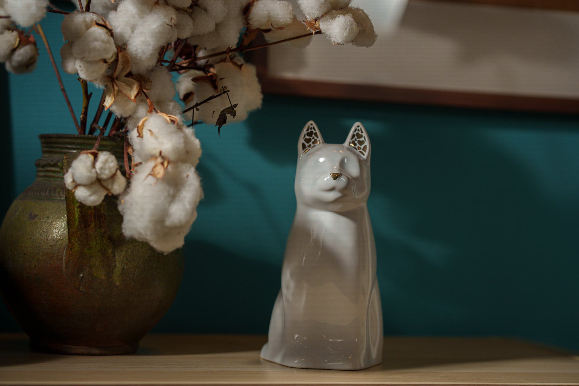 "Barkley" Pet Urn for Dog - White | Ceramic | Handmade - Pulvis Art Urns