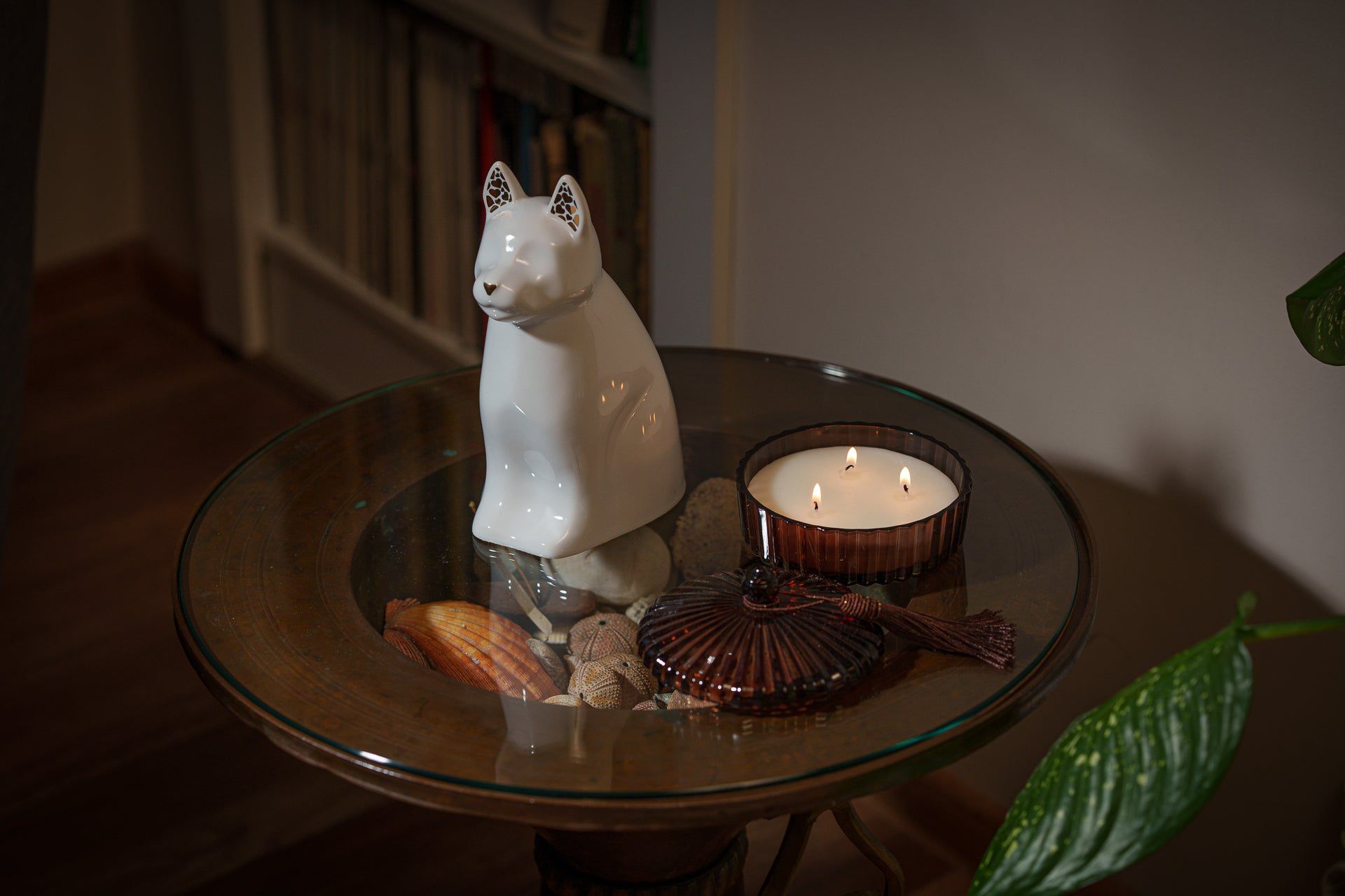 "Barkley" Pet Urn for Dog - White | Ceramic | Handmade - Pulvis Art Urns