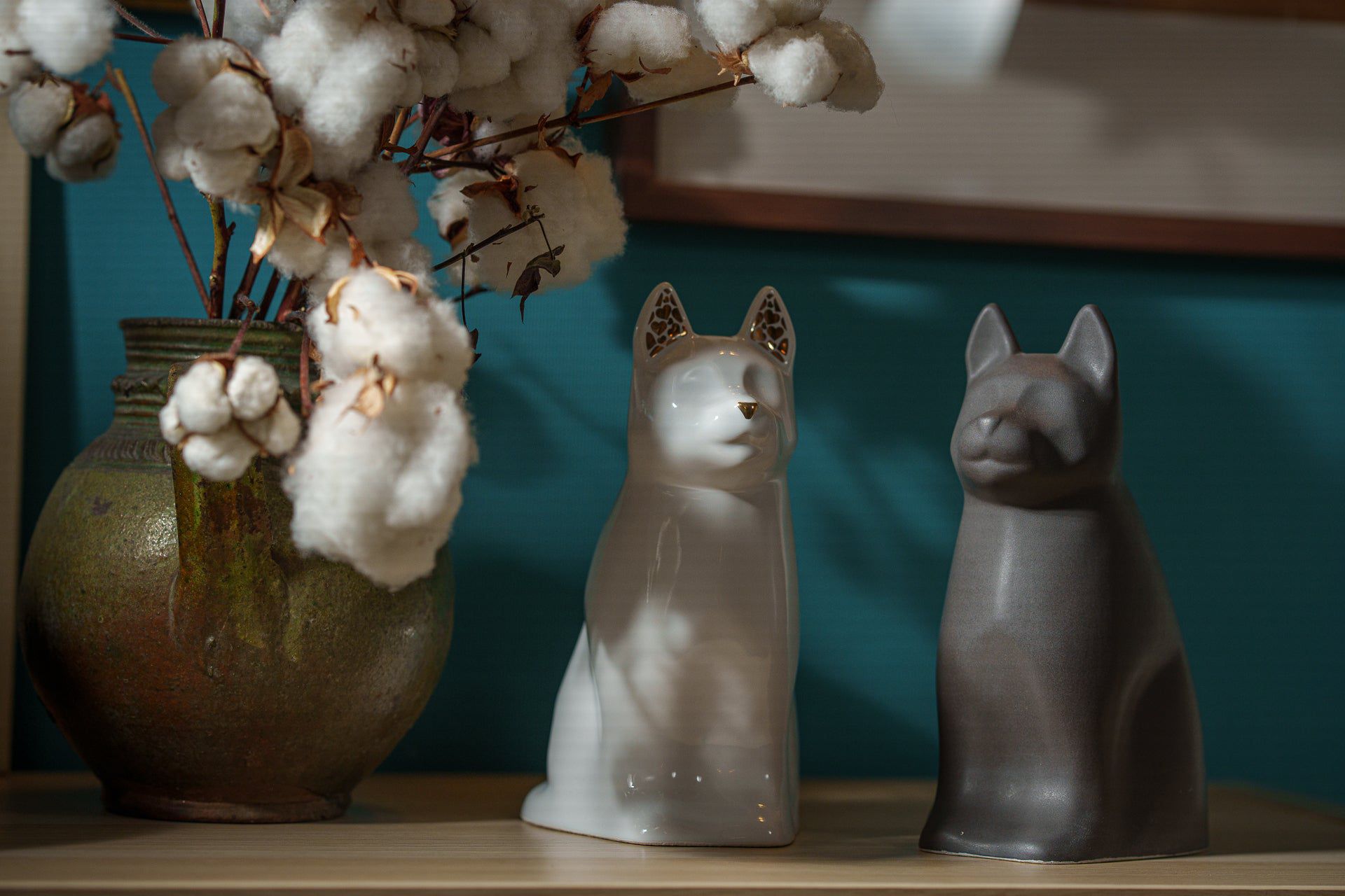 "Barkley" Pet Urn for Dog - White | Ceramic | Handmade - Pulvis Art Urns