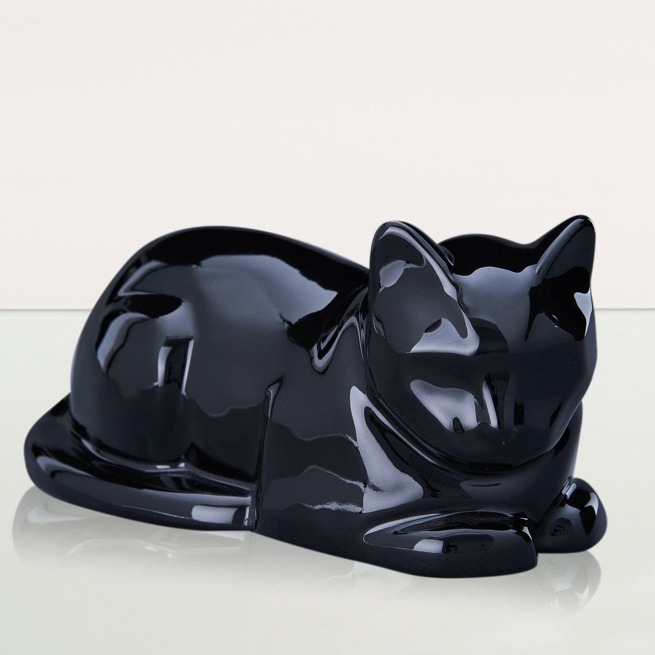 Cat Cremation Urn for Ashes - Lamp Black | Ceramic | Handmade Pet Urn - Pulvis Art Urns