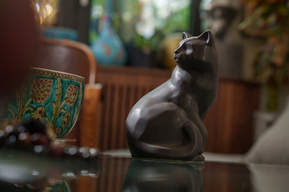 Felix Cat Urn for Ashes - Gray Matte | Ceramic | Handmade Pet Urn - Pulvis Art Urns
