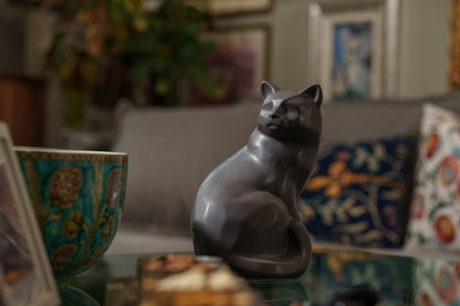 Felix Cat Urn for Ashes - Gray Matte | Ceramic | Handmade Pet Urn - Pulvis Art Urns