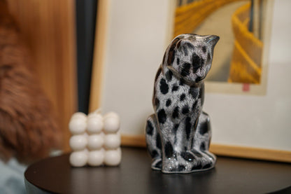 HydroGraphics Mini Pet Urn "Neko" | Spotted White | Ceramic - Pulvis Art Urns