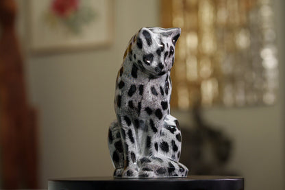 HydroGraphics Pet Urn "Neko" | Spotted White | Ceramic - Pulvis Art Urns