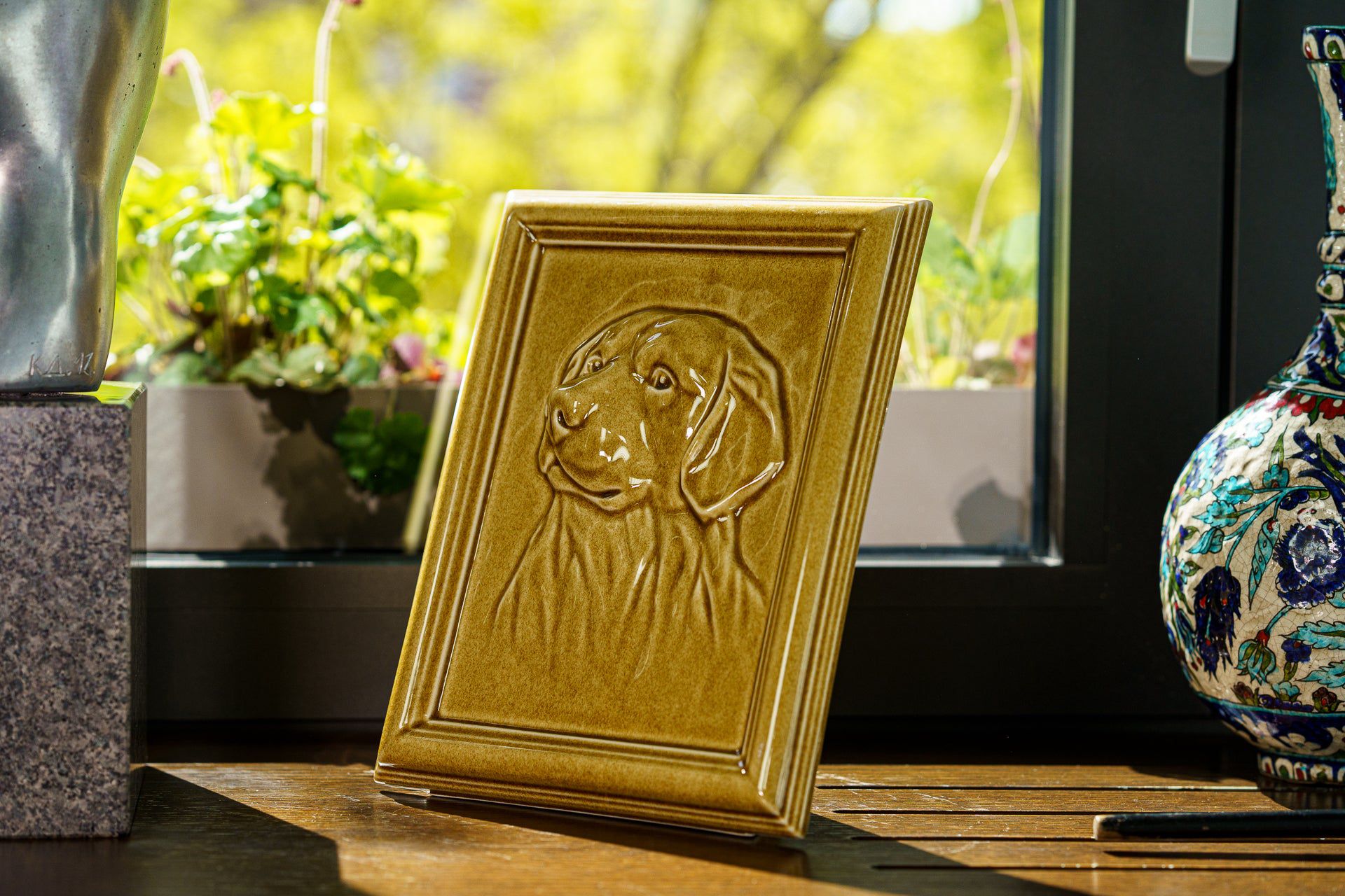 Labrador Pet Urn for Ashes - Amber Yellow | Ceramic | Handmade Pet Urn - Pulvis Art Urns