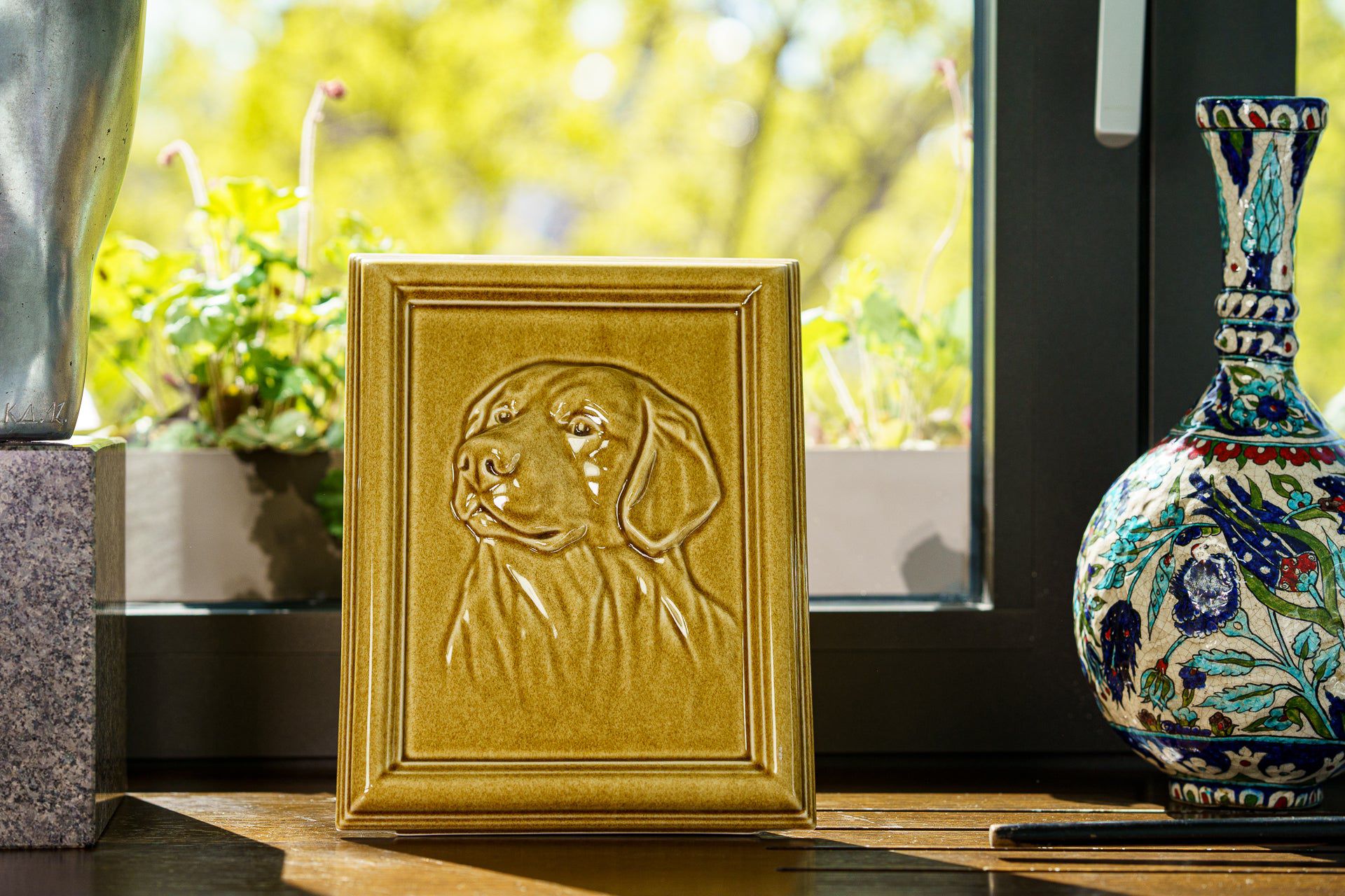 Labrador Pet Urn for Ashes - Amber Yellow | Ceramic | Handmade Pet Urn - Pulvis Art Urns