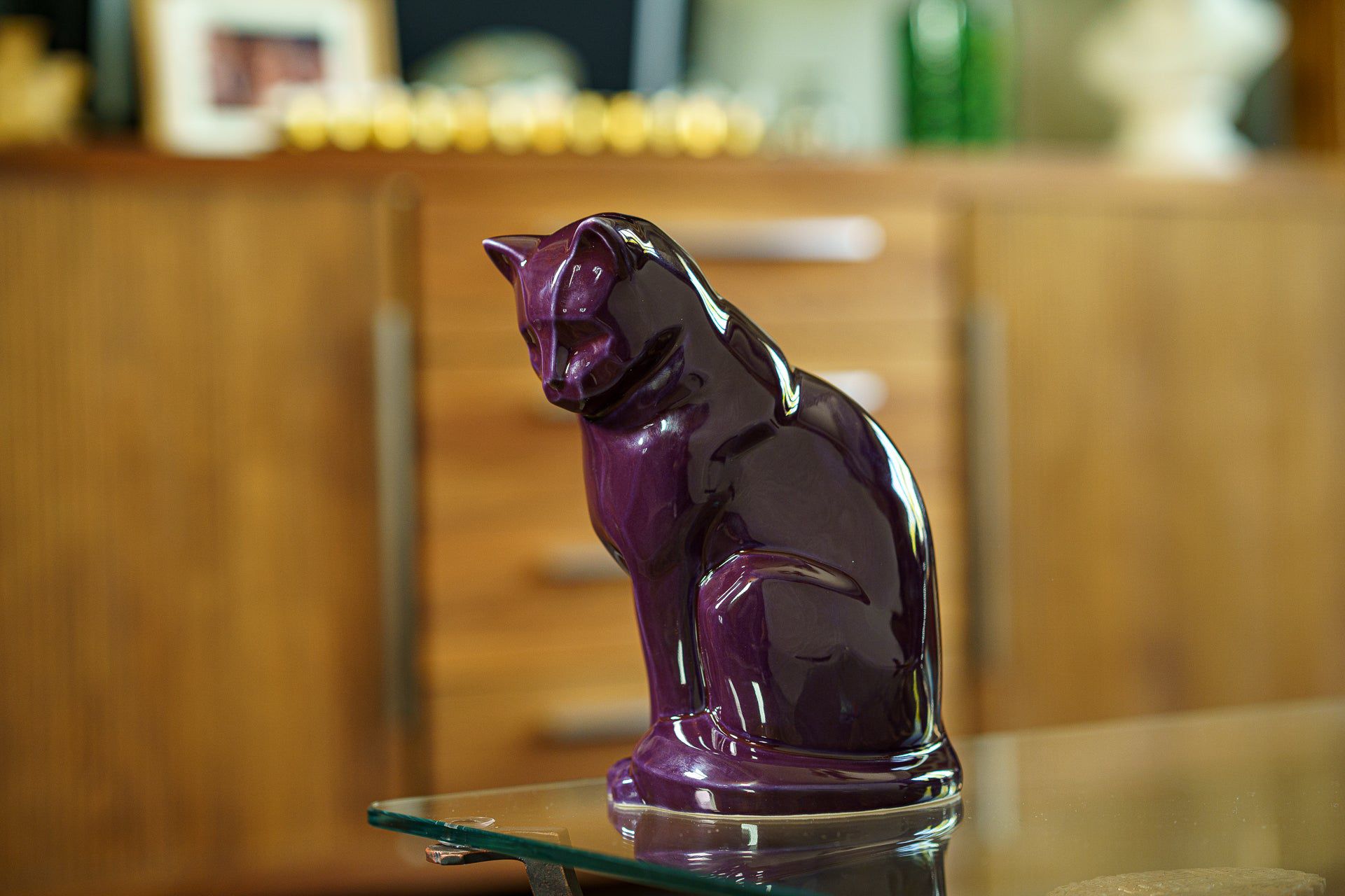 Neko Pet Urn for Ashes - Violet | Ceramic | Handmade Cat Urn - Pulvis Art Urns