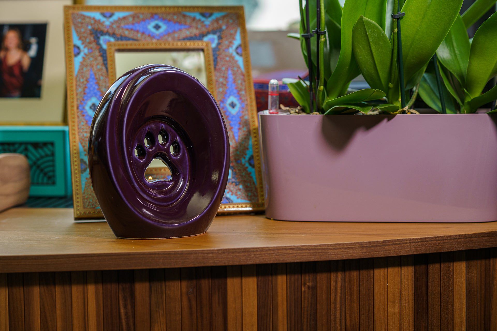 Paw Pet Urn for Ashes - Violet | Ceramic | Handmade Pet Urn - Pulvis Art Urns